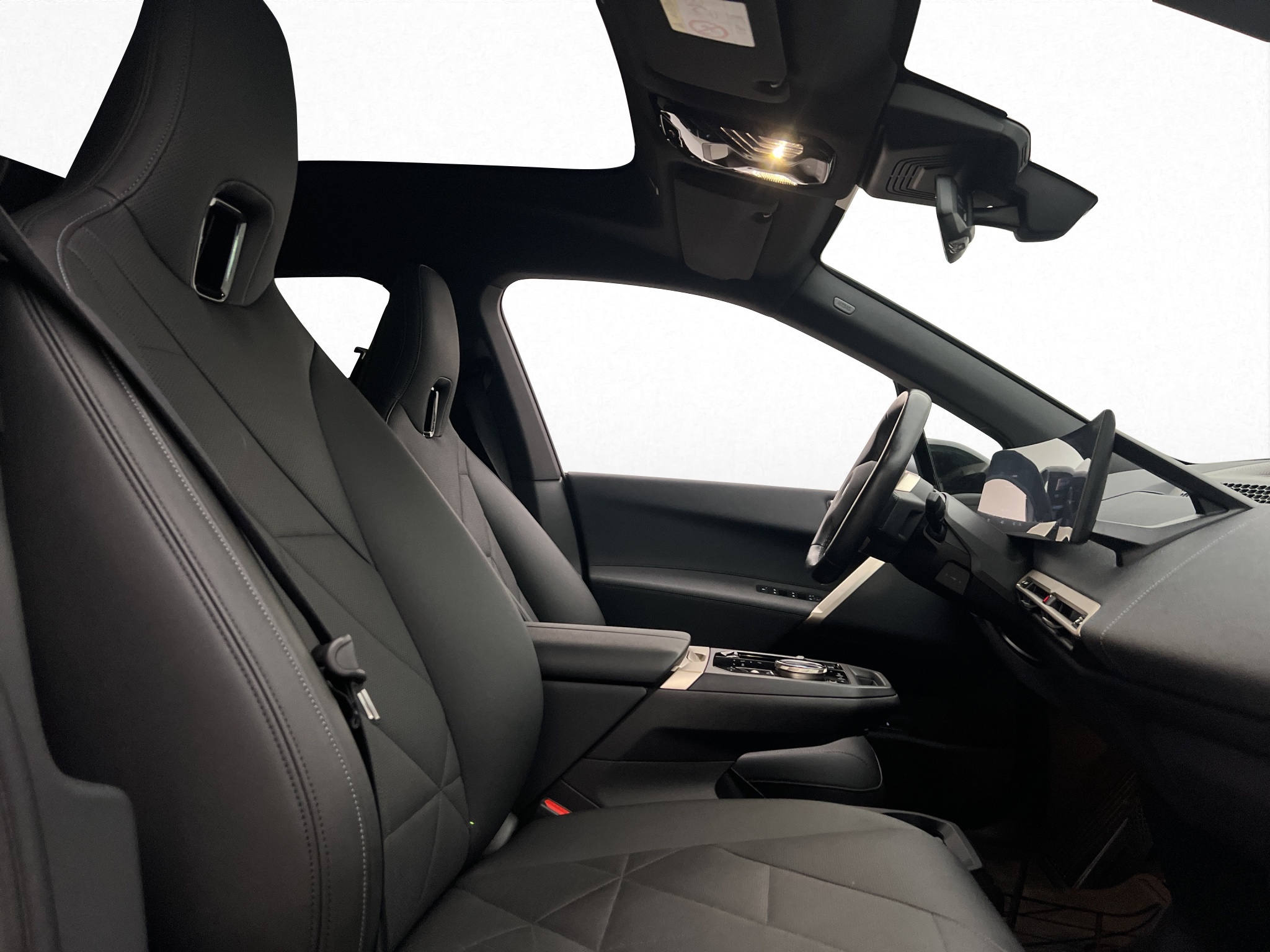 BMW iX xDrive40, 326ps, 2024
