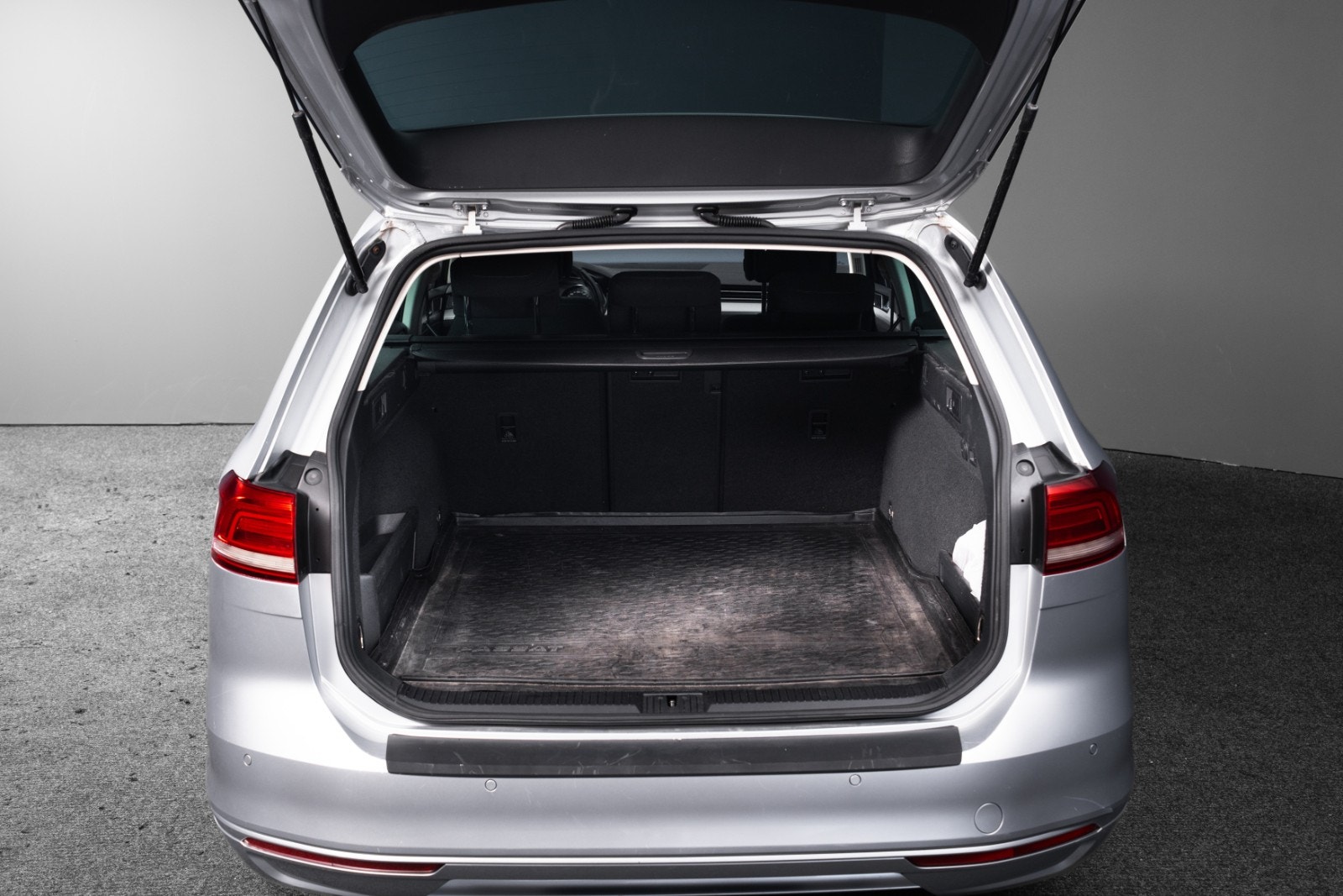 Volkswagen Passat Variant 1.6 TDI DPF DSG Sequential, 120hp, 2018