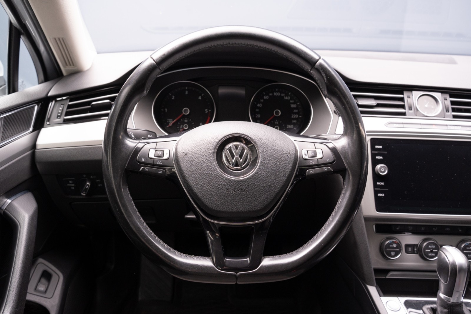 Volkswagen Passat Variant 1.6 TDI DPF DSG Sequential, 120hp, 2018