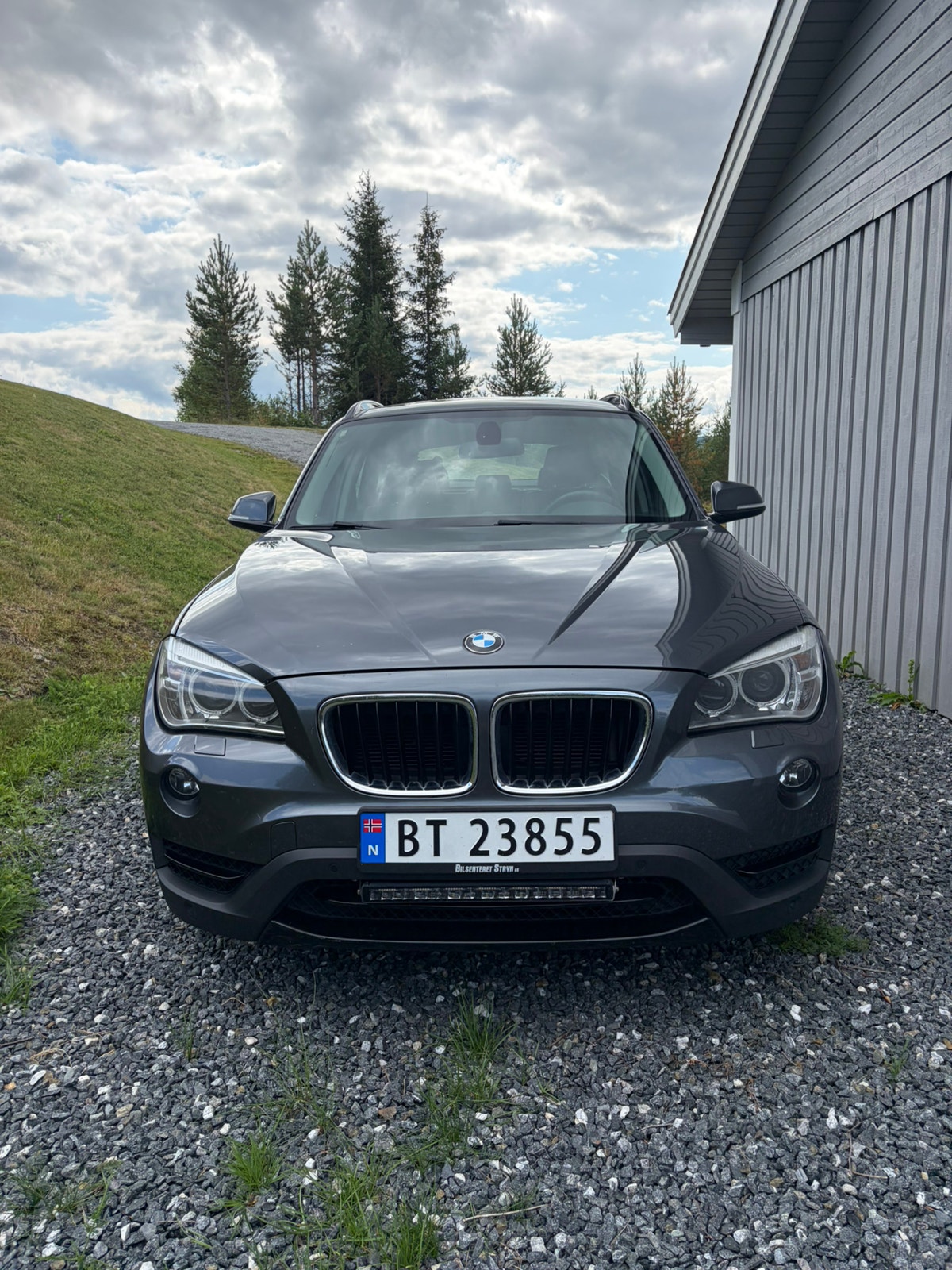BMW X1 xDrive18d Steptronic, 8-trinn, 143hk, 2013