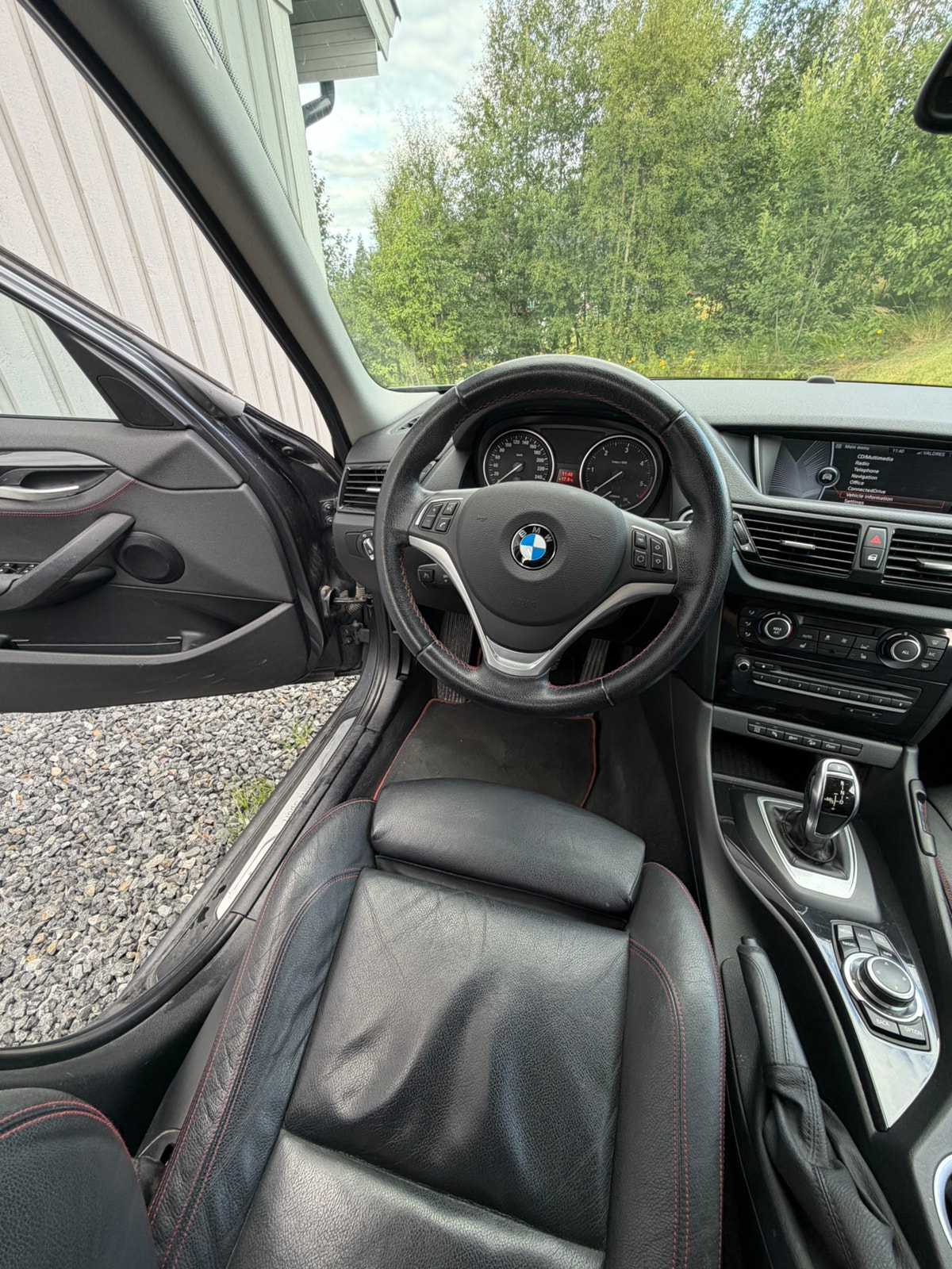 BMW X1 xDrive18d Steptronic, 8-trinn, 143hk, 2013