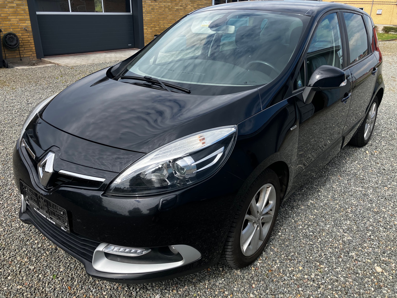 Renault Scénic 1.5 dCi Manual, 6-trins, 110ps, 2015
