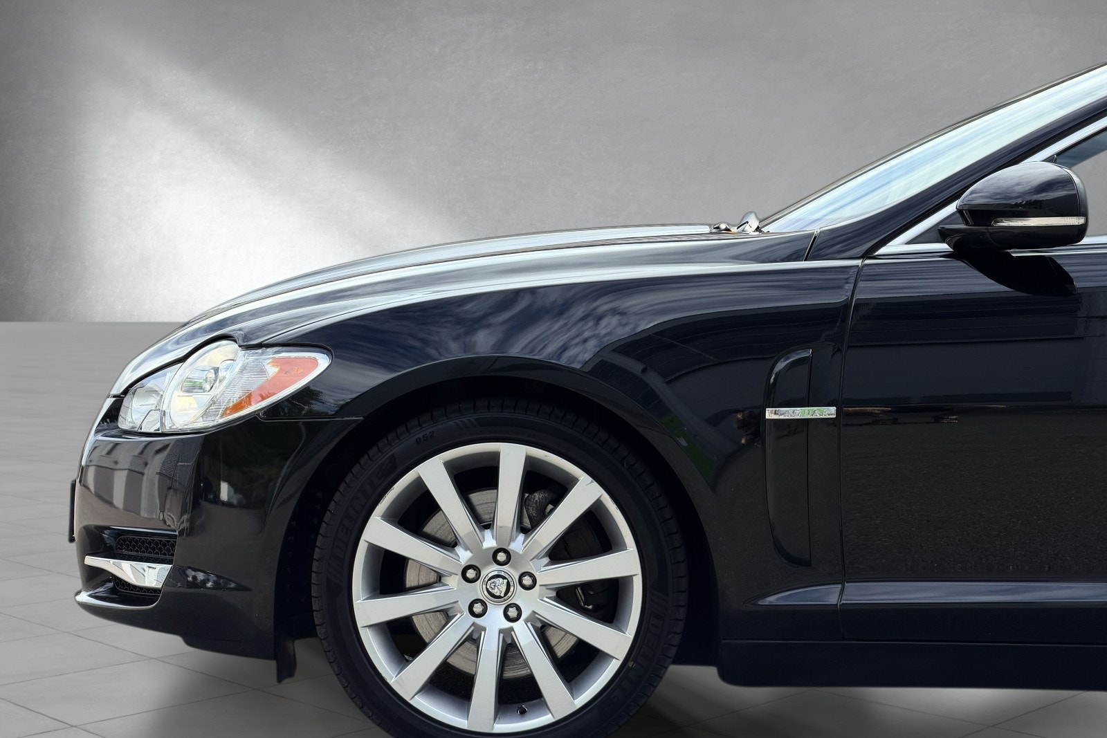 Jaguar XF 3.0 V6 Automatic, 211hp, 2010