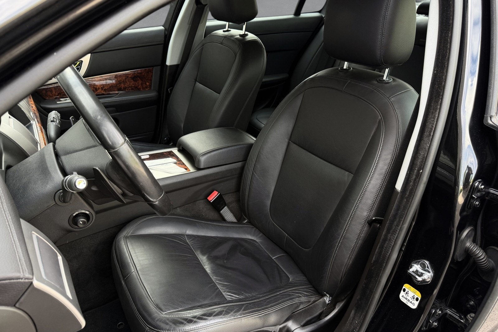 Jaguar XF 3.0 V6 Automatic, 211hp, 2010