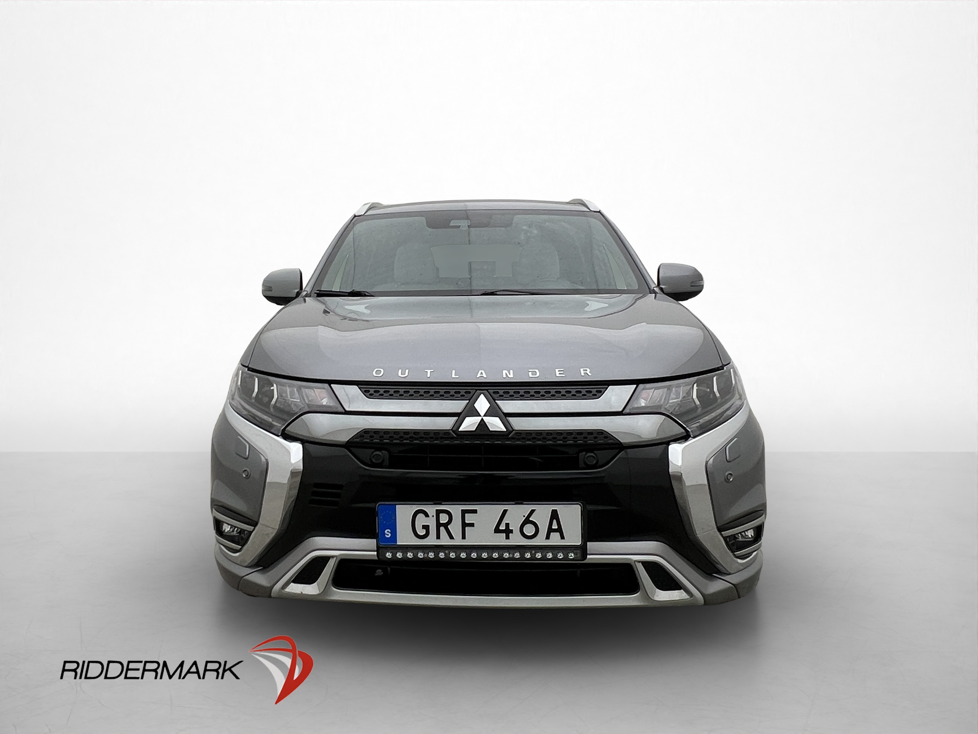 Mitsubishi Outlander PHEV CVT, 224hk, 2020