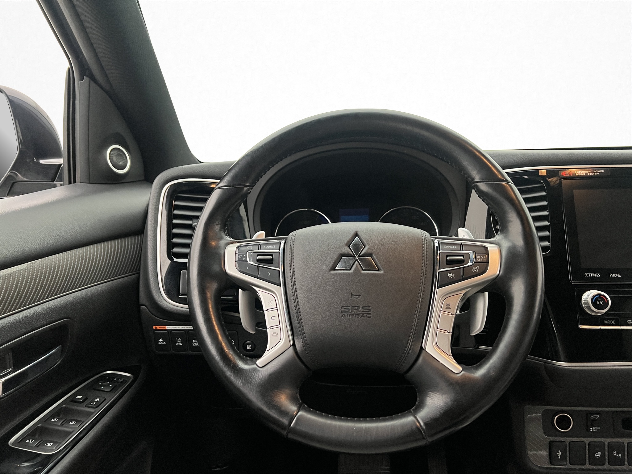 Mitsubishi Outlander PHEV CVT, 224hk, 2020