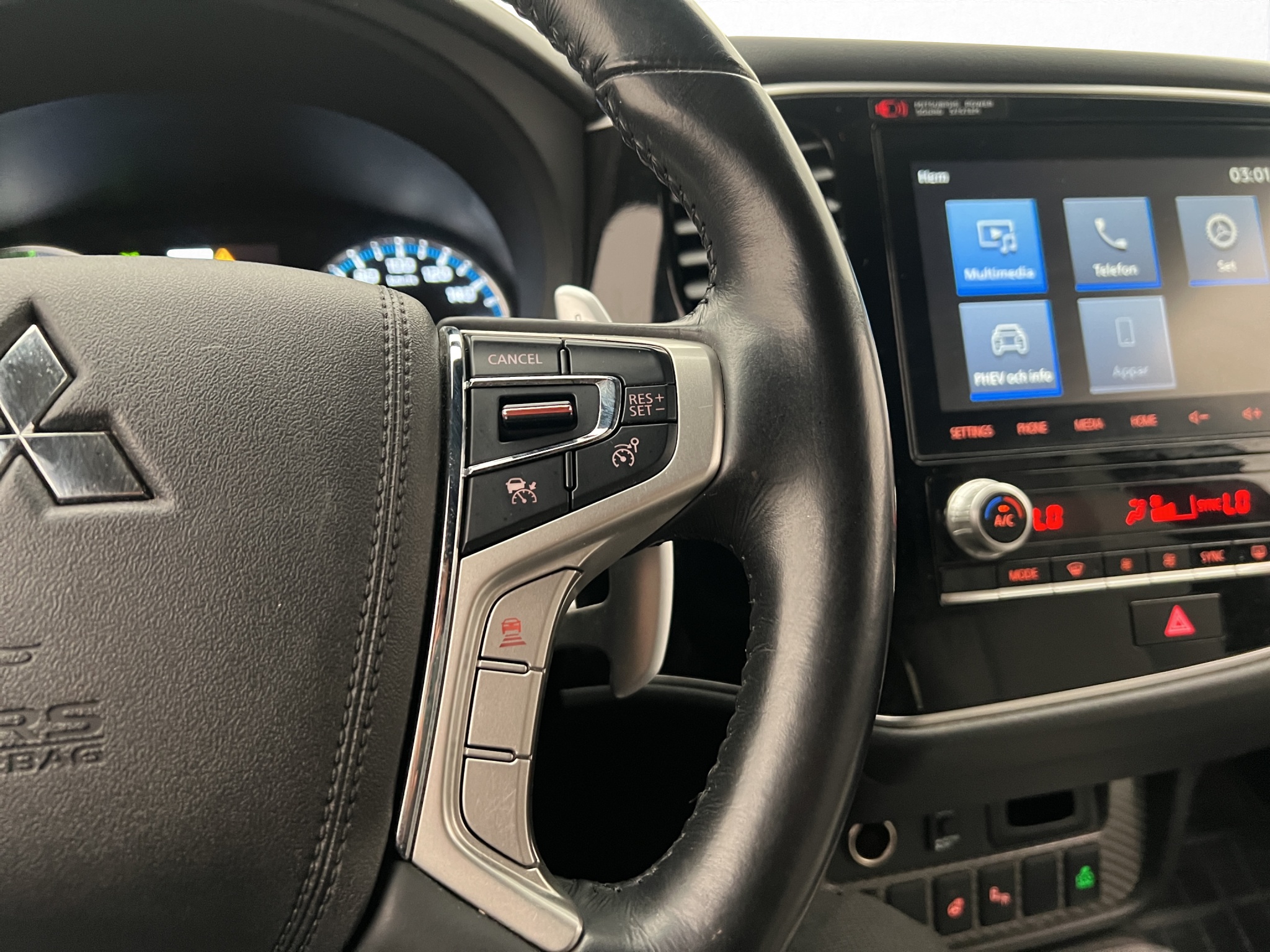 Mitsubishi Outlander PHEV CVT, 224hk, 2020