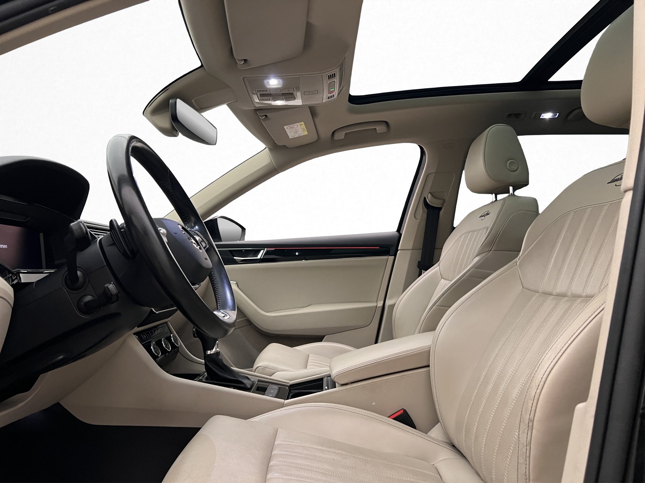 Škoda Superb iV Combi 1.4 TSI iV DSG Sequential, 218hp, 2021