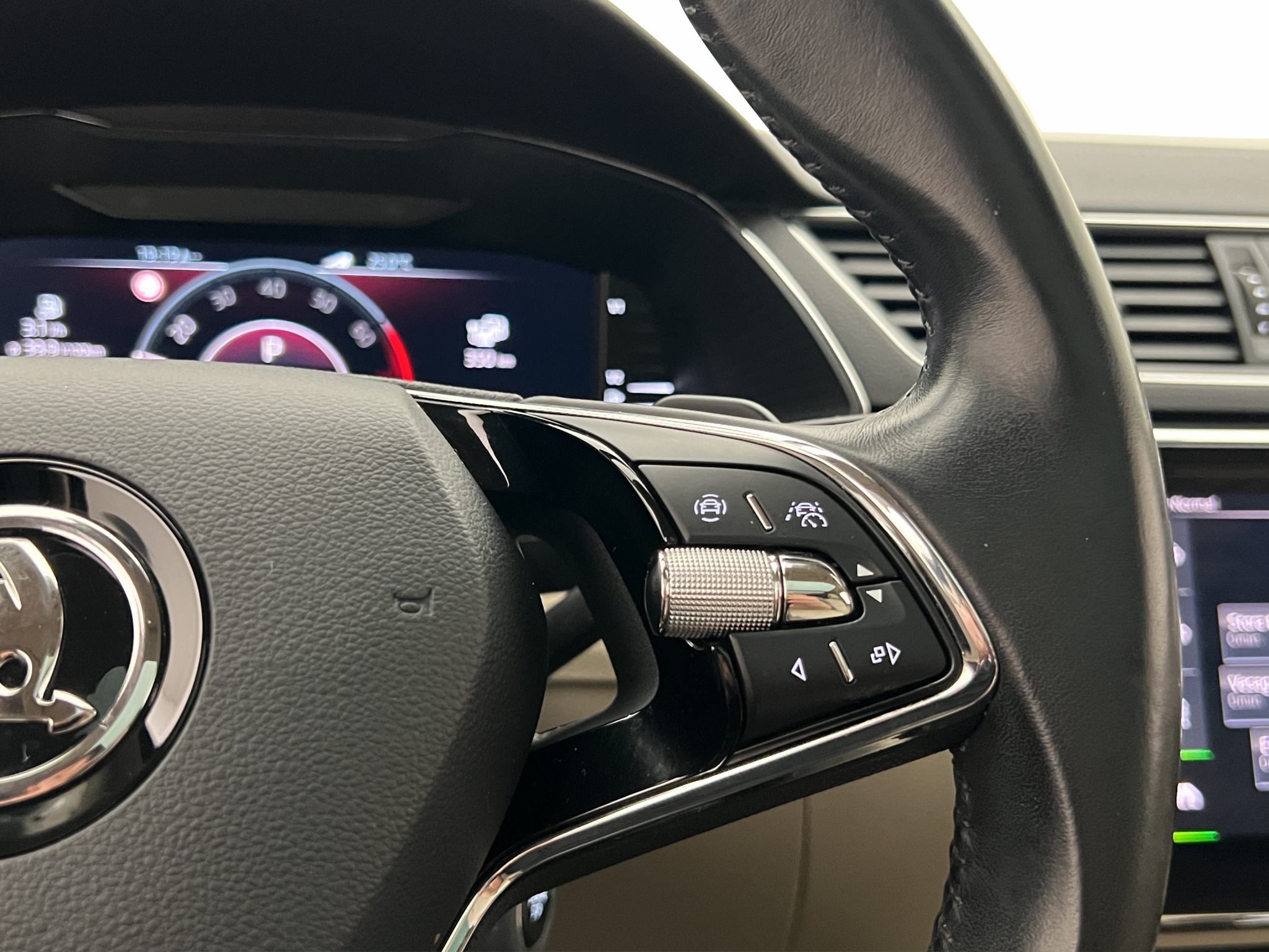Škoda Superb iV Combi 1.4 TSI iV DSG Sequential, 218hp, 2021
