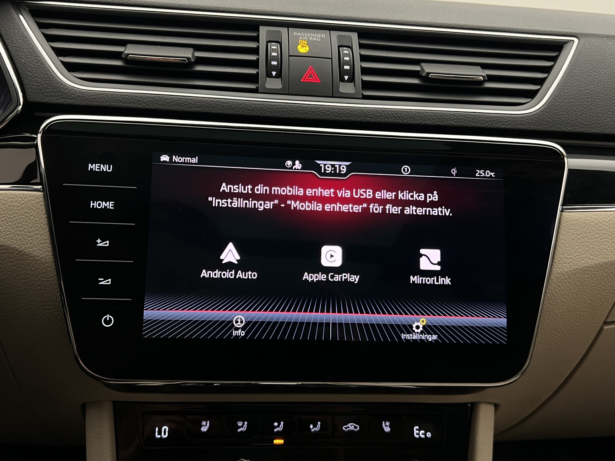 Škoda Superb iV Combi 1.4 TSI iV DSG Sequential, 218hp, 2021