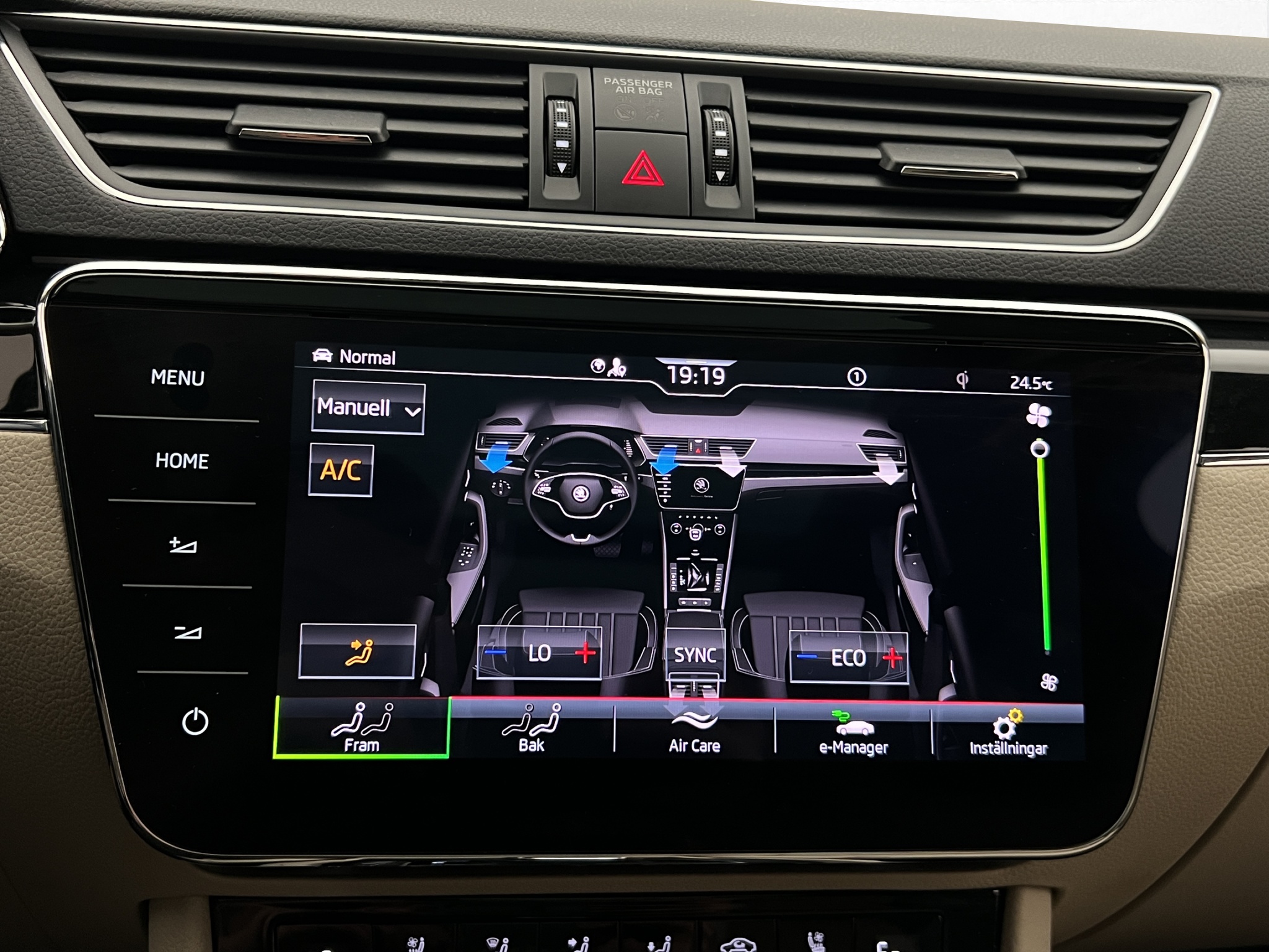 Škoda Superb iV Combi 1.4 TSI iV DSG Sequential, 218hp, 2021