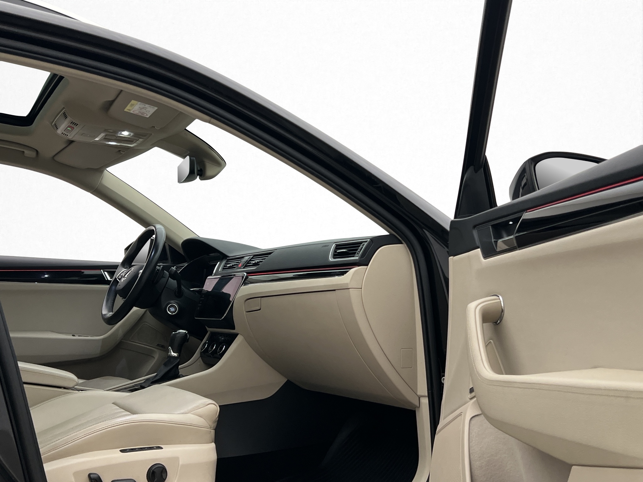 Škoda Superb iV Combi 1.4 TSI iV DSG Sequential, 218hp, 2021