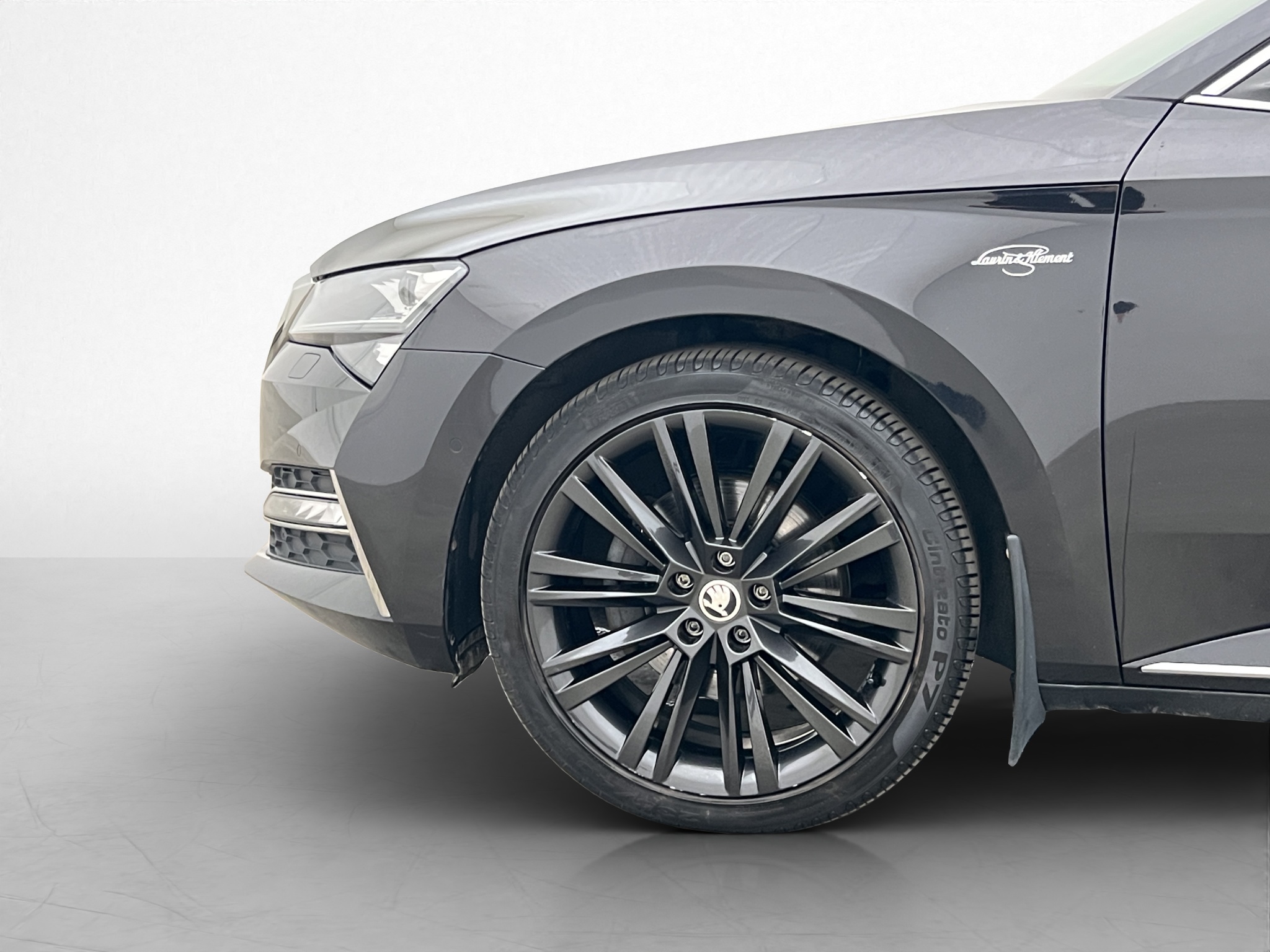 Škoda Superb iV Combi 1.4 TSI iV DSG Sequential, 218hp, 2021