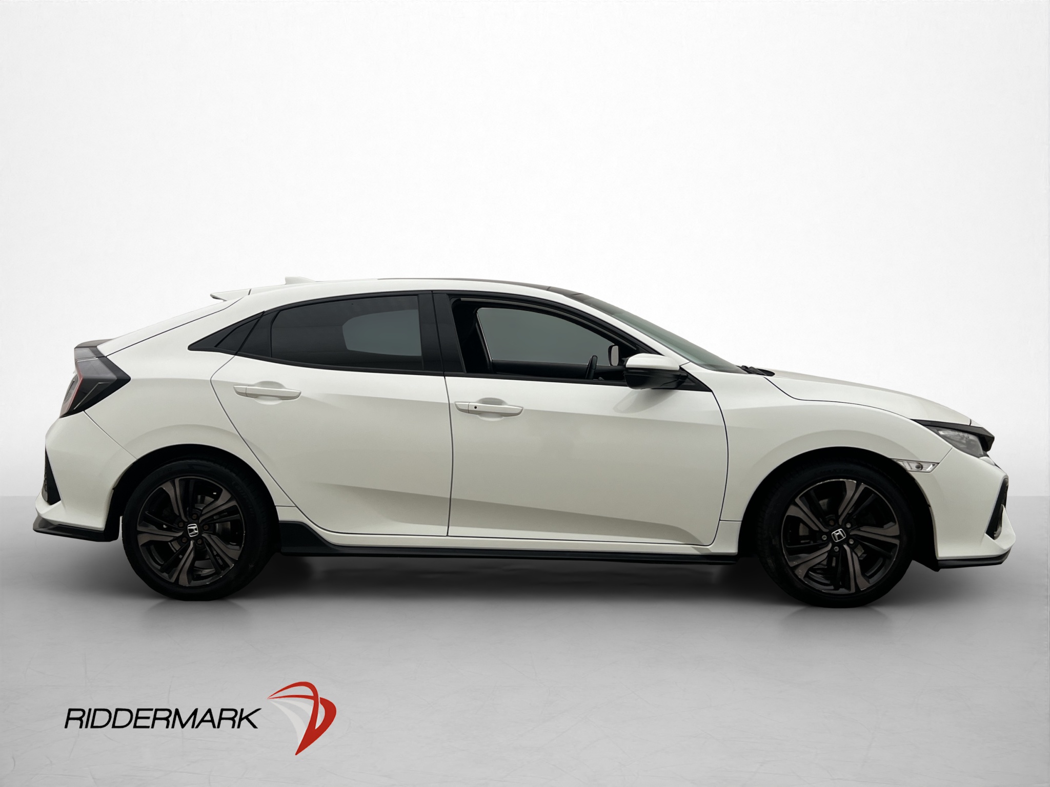 Honda Civic 5-door 1.5 i-VTEC Turbo CVT, 182ps, 2017