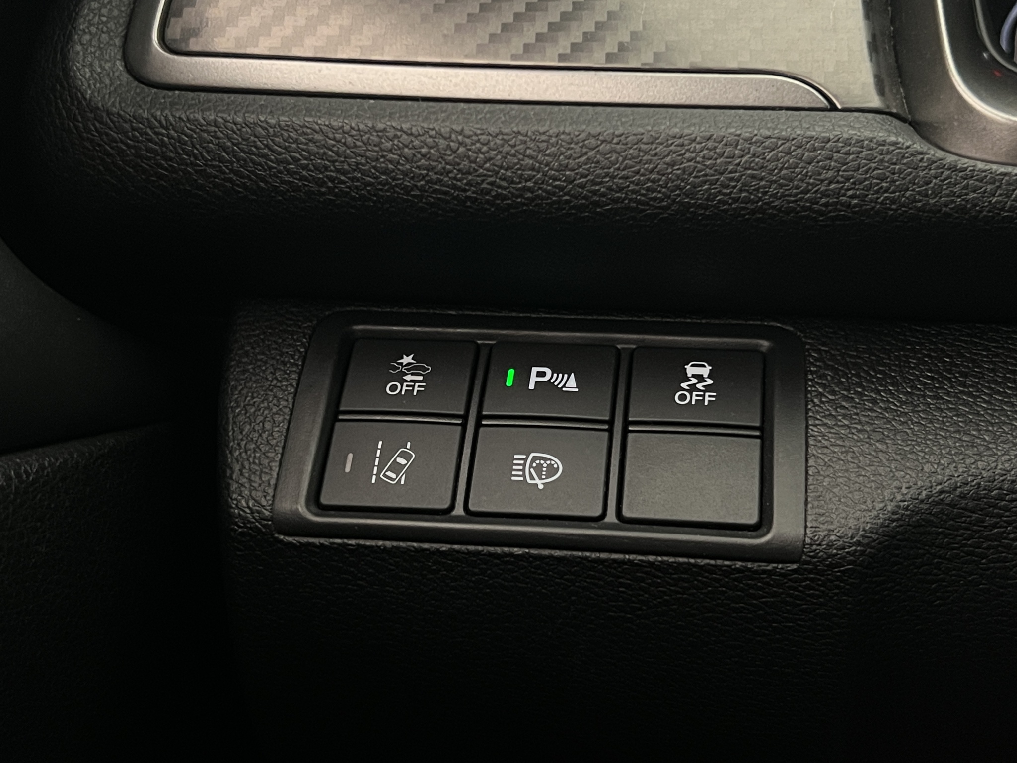 Honda Civic 5-door 1.5 i-VTEC Turbo CVT, 182ps, 2017