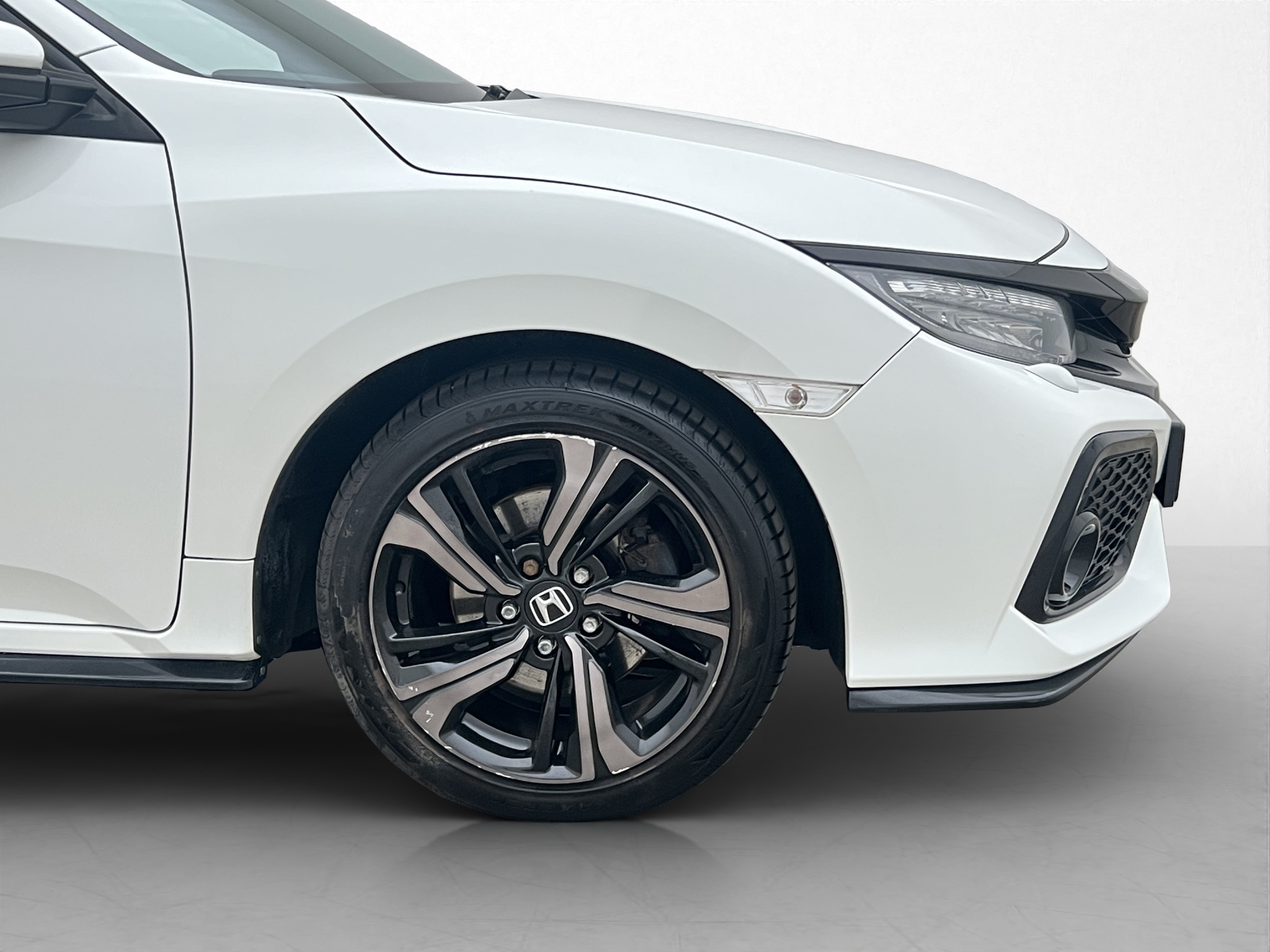 Honda Civic 5-door 1.5 i-VTEC Turbo CVT, 182ps, 2017