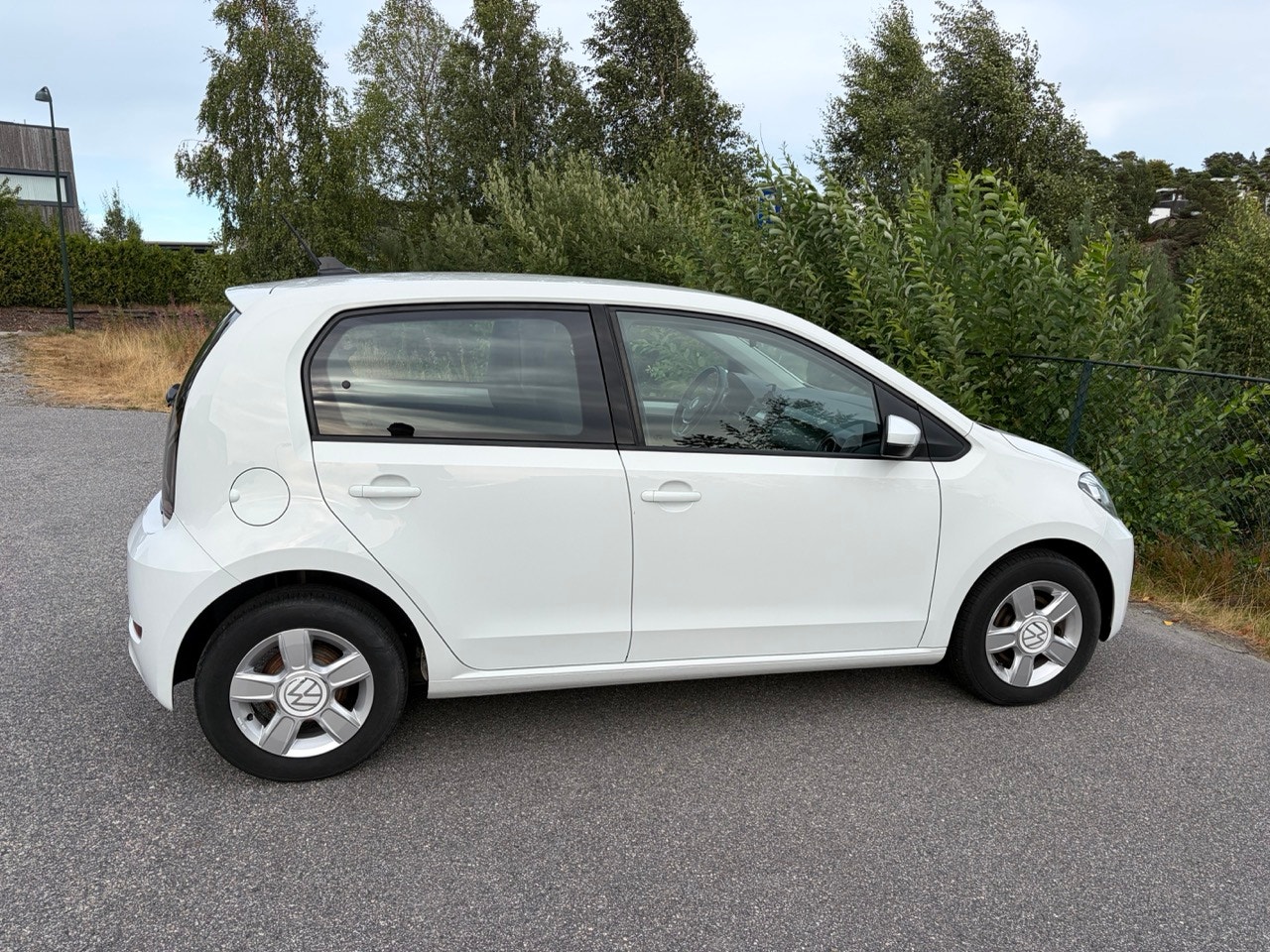 Volkswagen e-up!, 83ps, 2021