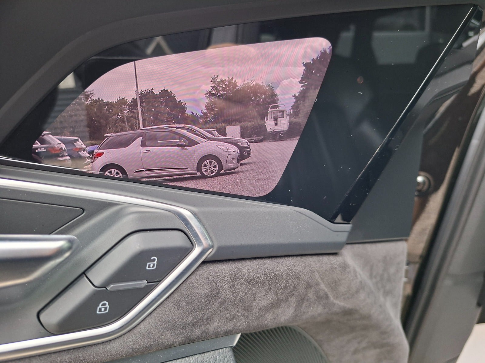 Audi e-tron 55 quattro, 408hp, 2020