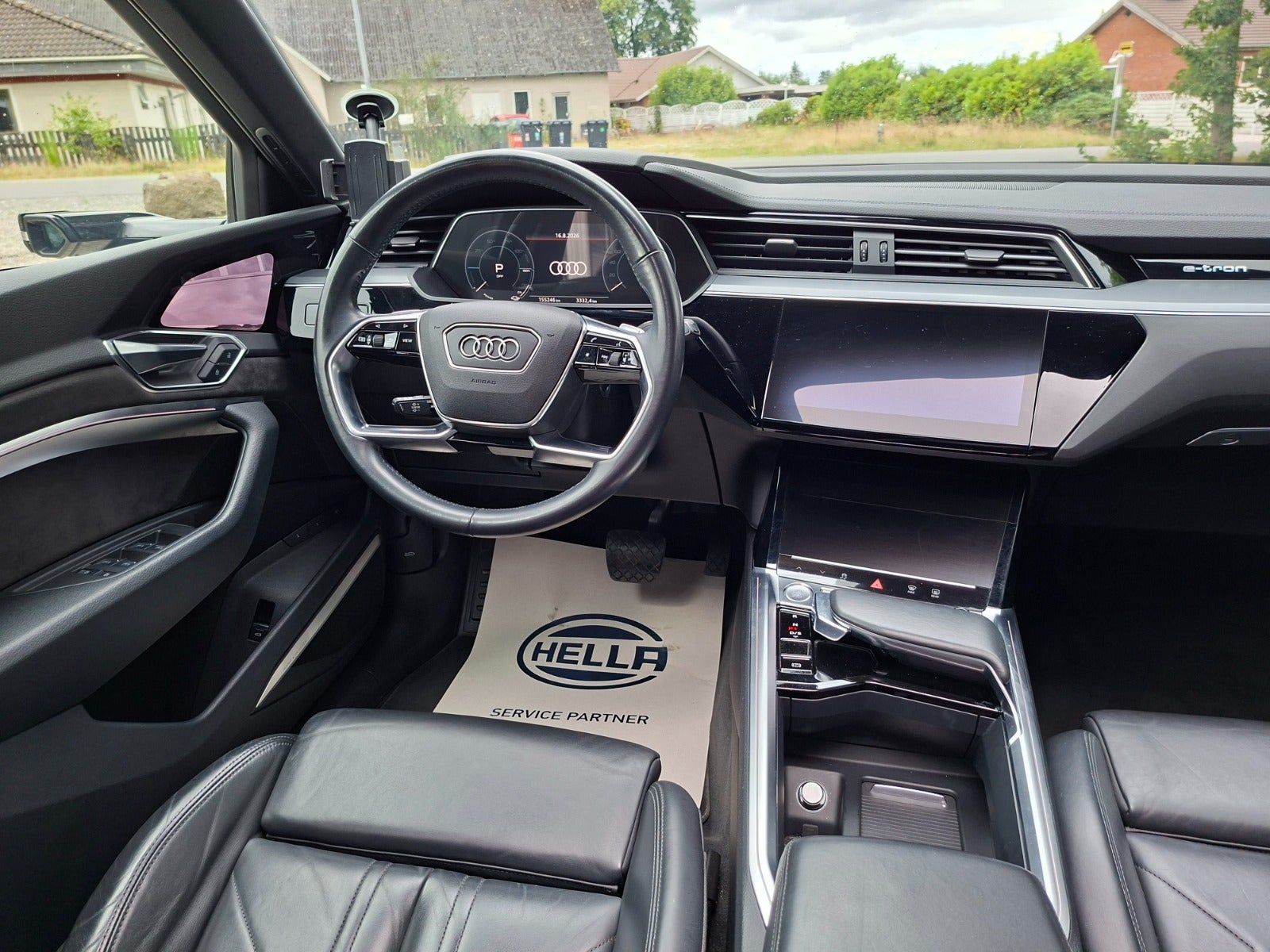 Audi e-tron 55 quattro, 408hp, 2020