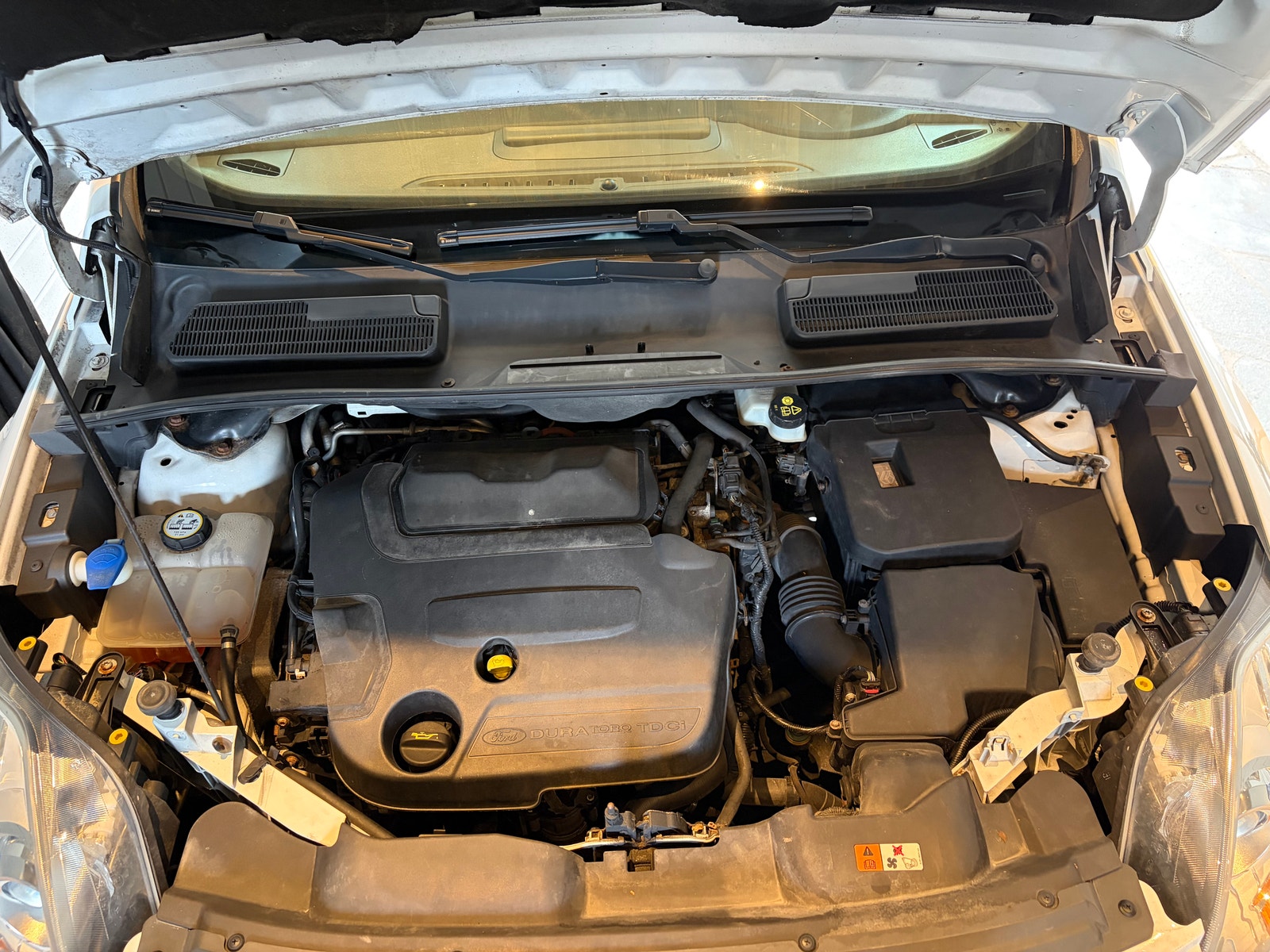 Ford Kuga 2.0 TDCi AWD Manual, 140hp, 2012