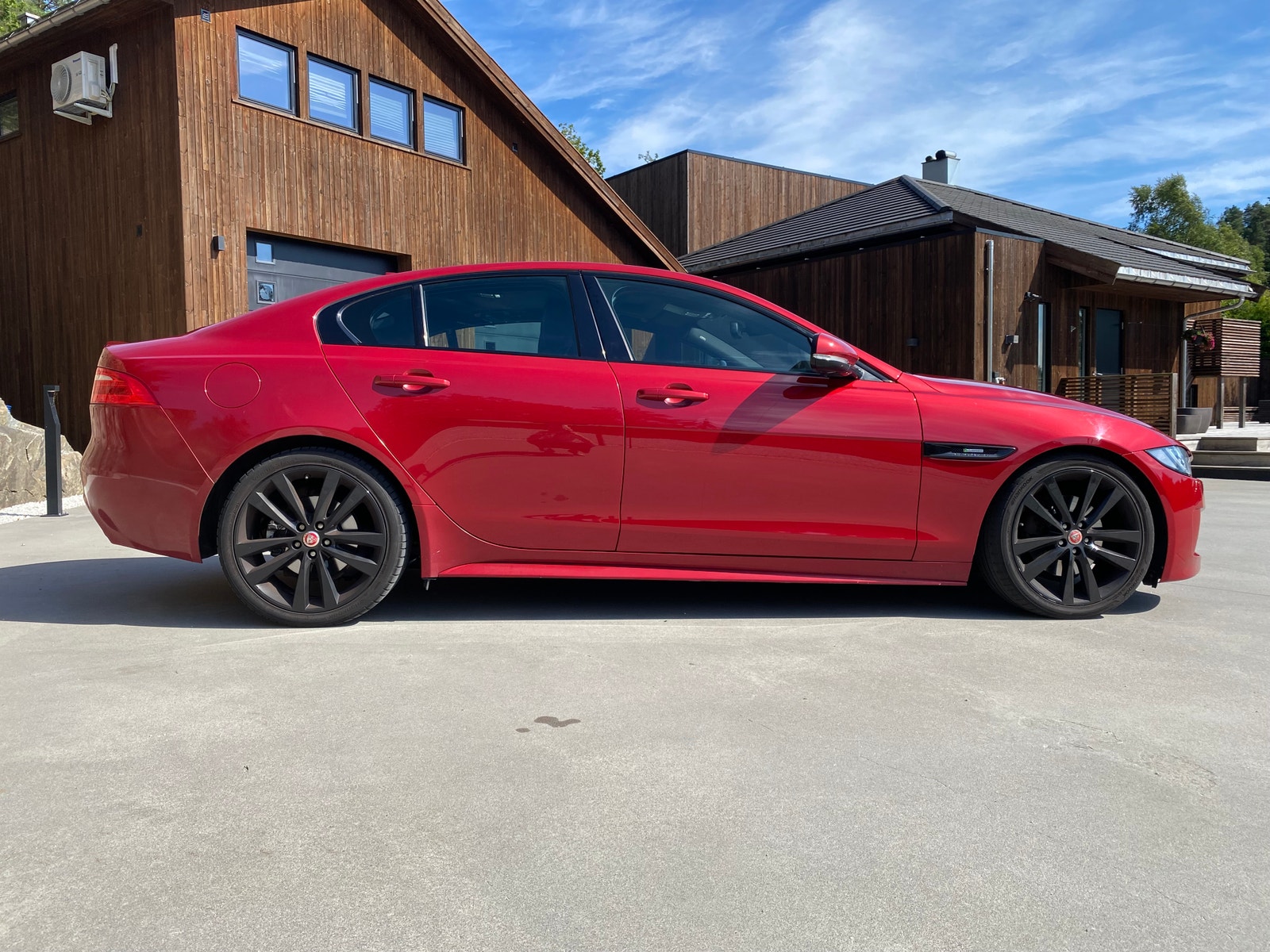 Jaguar XE 20d Automatic, 8-trins, 180ps, 2016