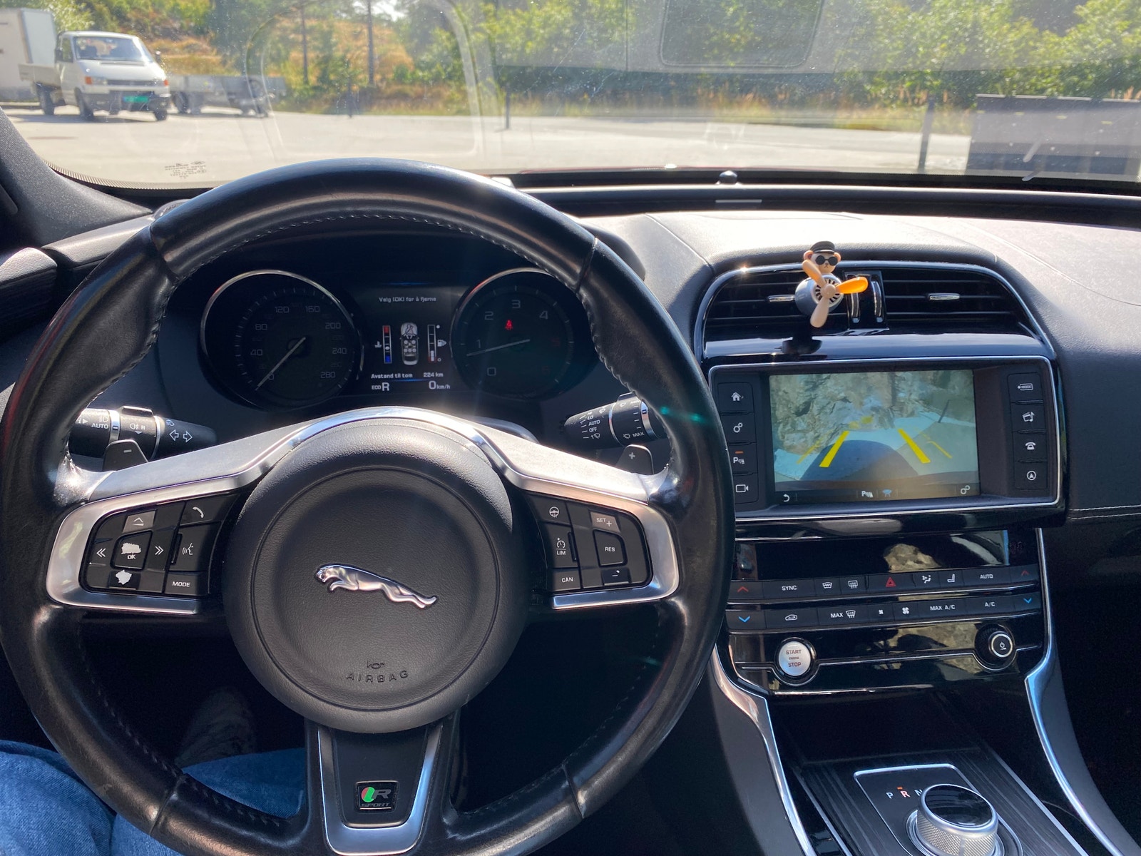 Jaguar XE 20d Automatic, 8-trins, 180ps, 2016