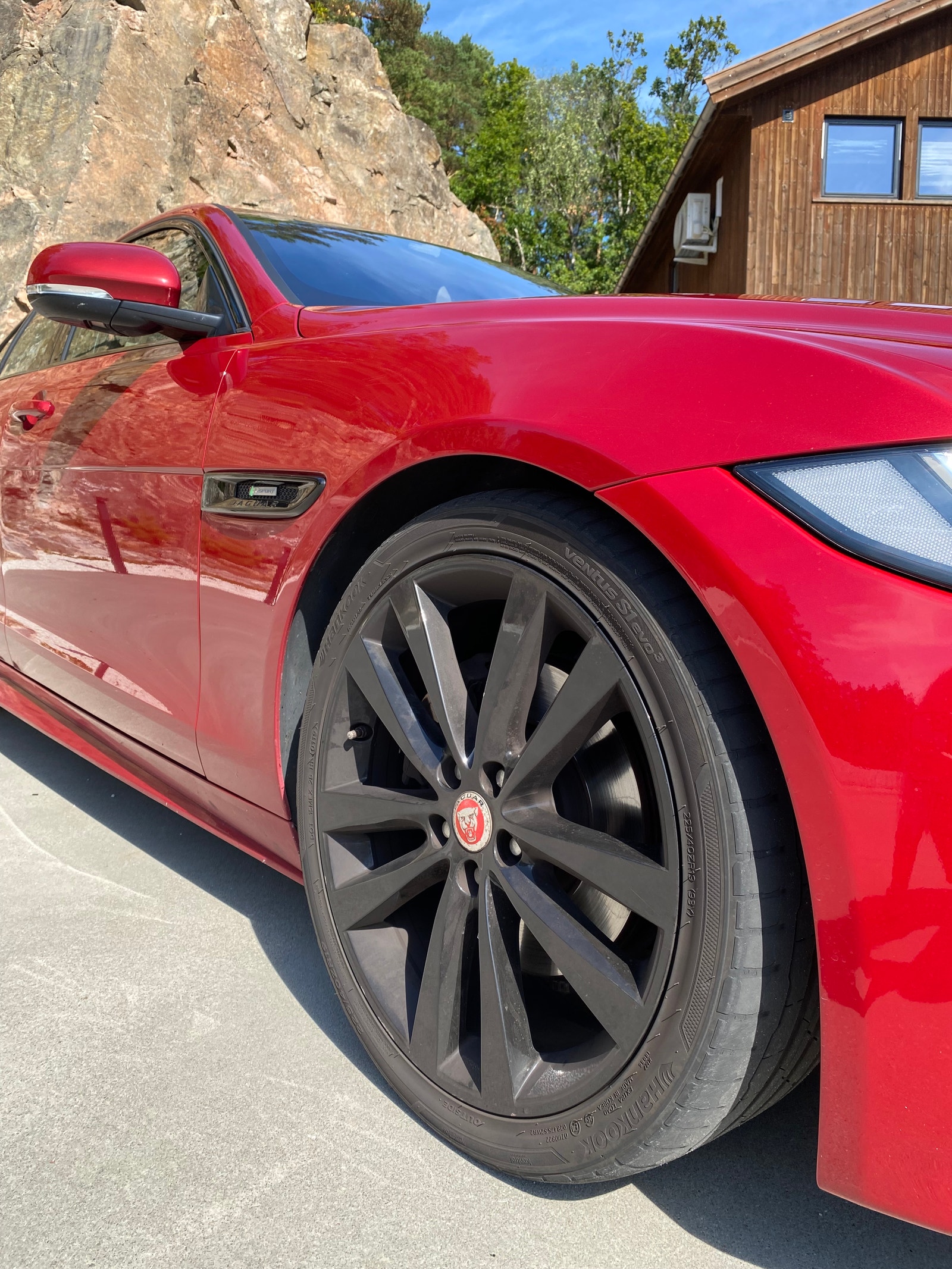 Jaguar XE 20d Automatic, 8-trins, 180ps, 2016