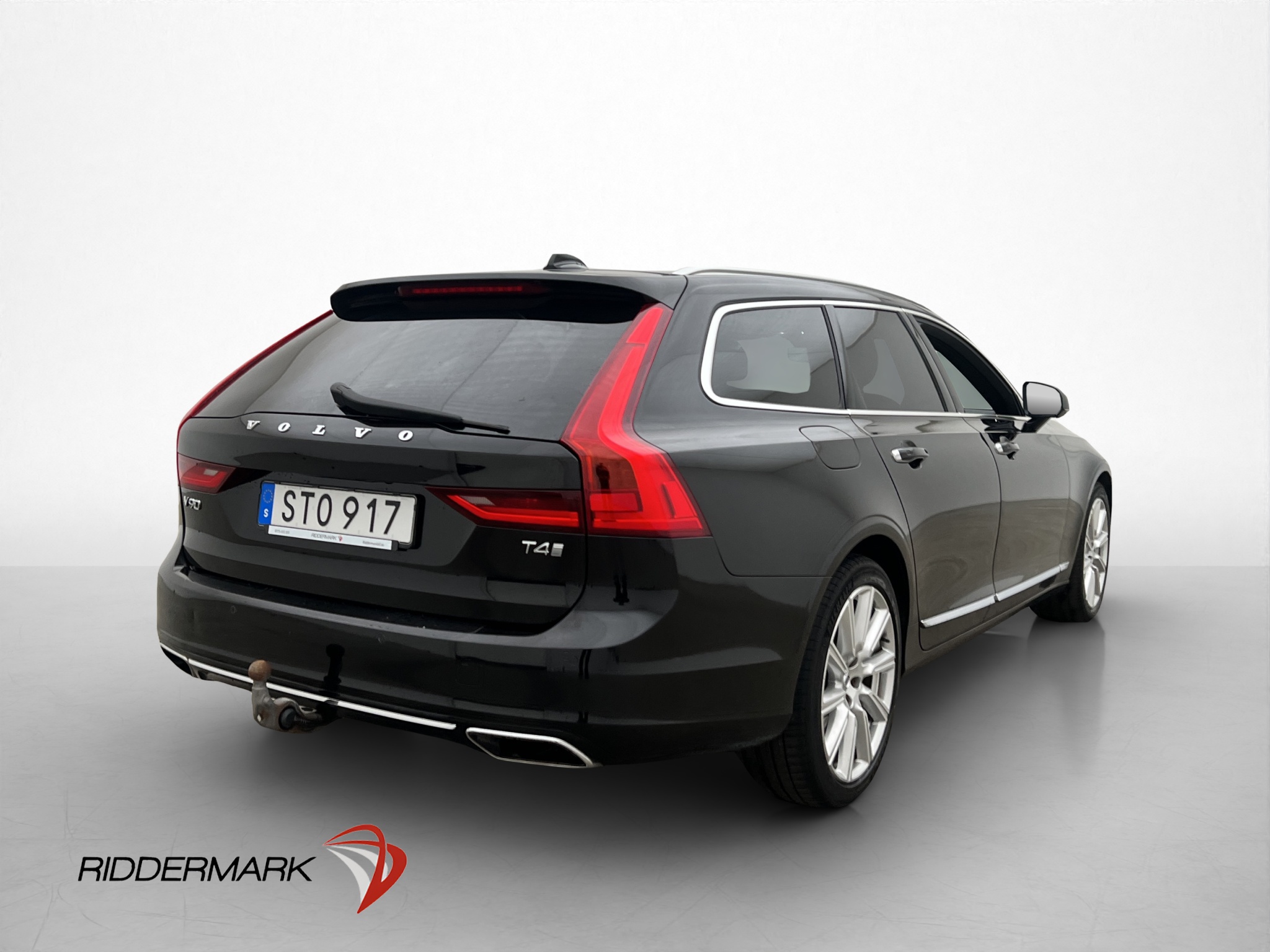 Volvo V90 T4 Geartronic, 190hp, 2018