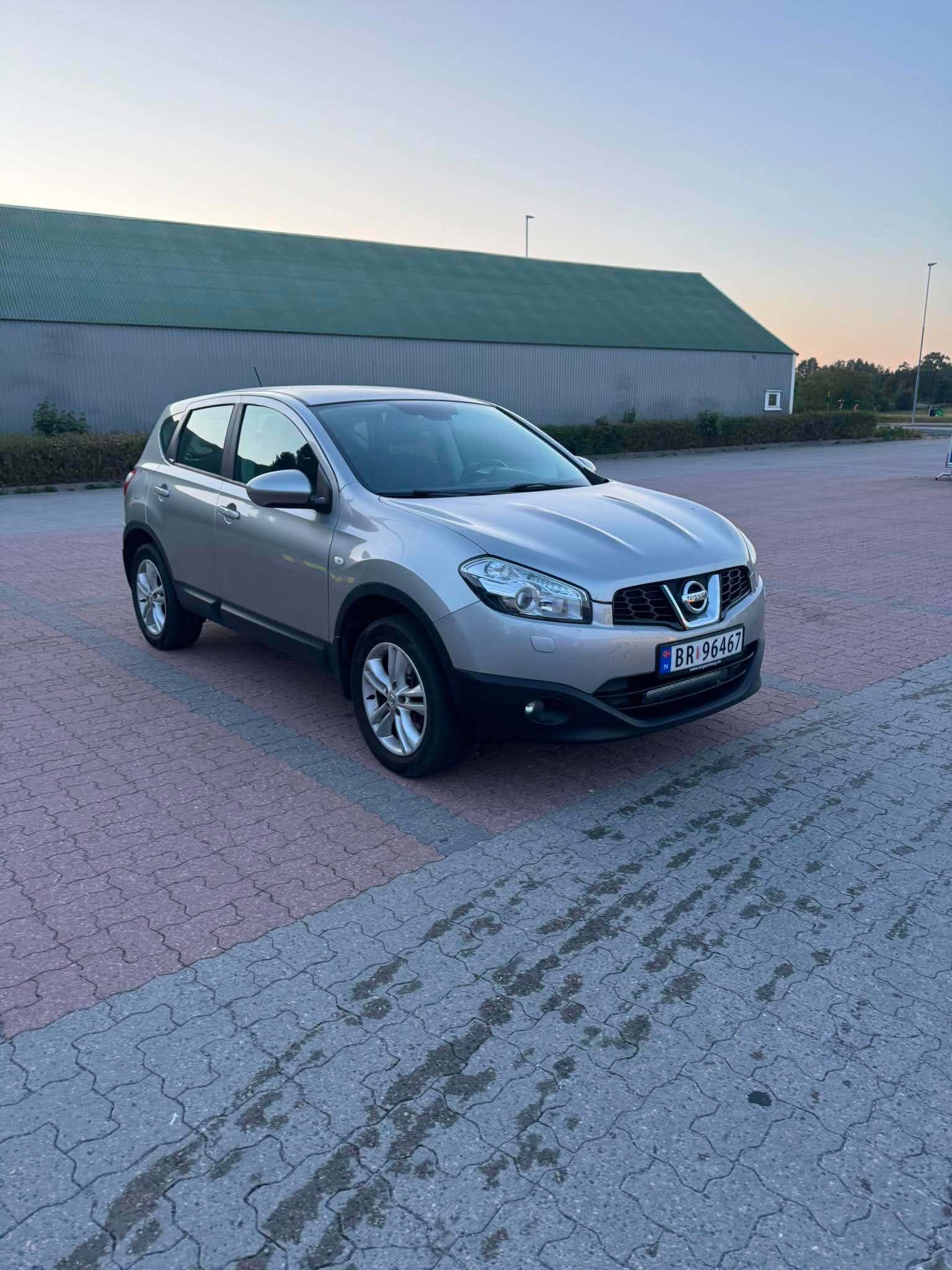 Nissan Qashqai 2.0 CVT, 141hk, 2010