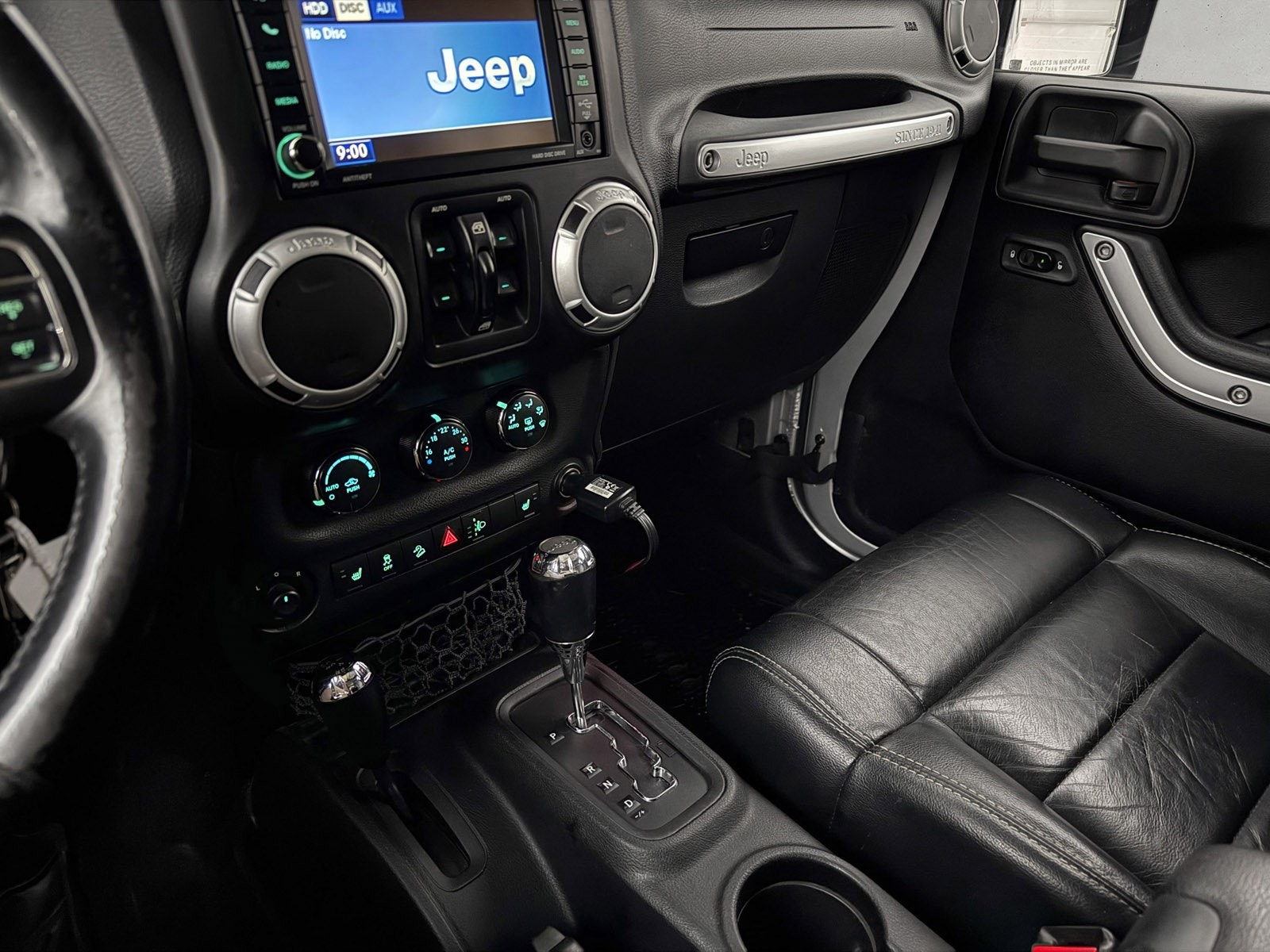 Jeep Wrangler Unlimited 2.8 4WD Automatic, 200hp, 2012