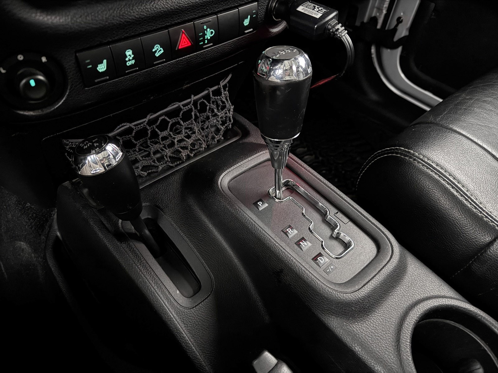 Jeep Wrangler Unlimited 2.8 4WD Automatic, 200hp, 2012
