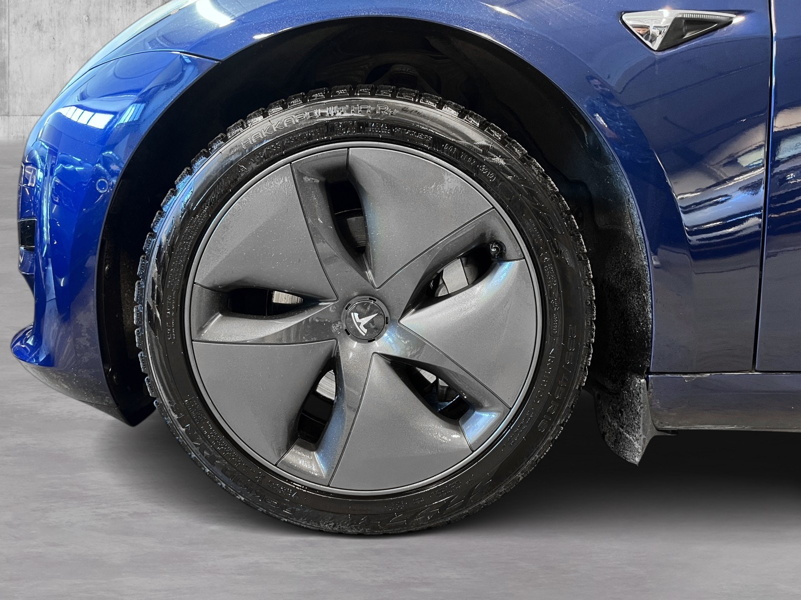 Tesla Model 3 Standard Range Plus, 325ps, 2020