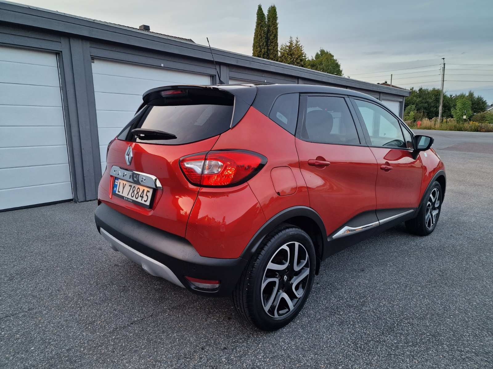 Renault Captur 0.9 TCe Manual, 5-trins, 90ps, 2015