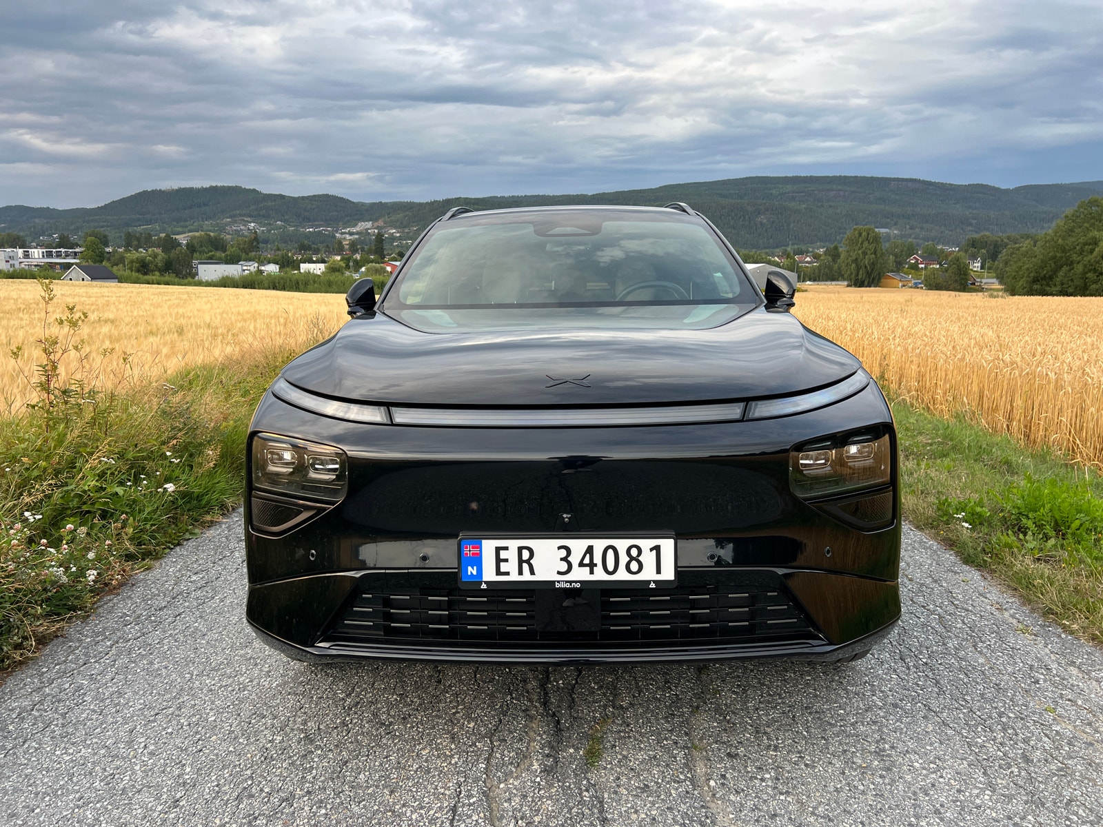 XPENG G9 Performance, 575hp, 2025