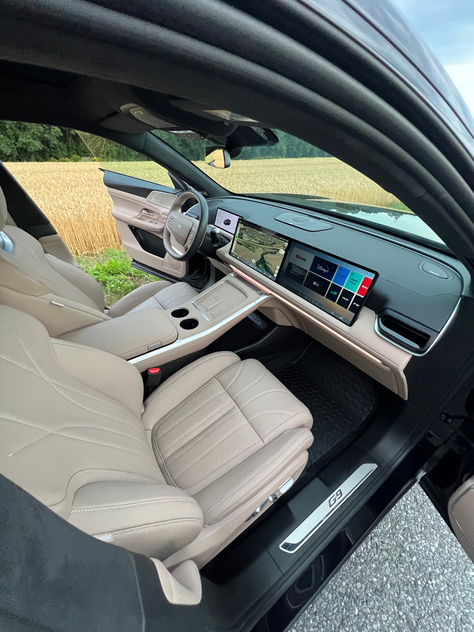 XPENG G9 Performance, 575hp, 2025