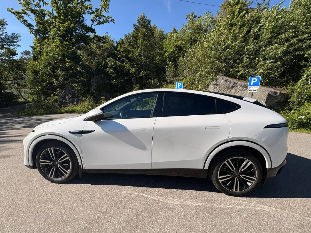 XPENG G6 Performance, 476ps, 2024