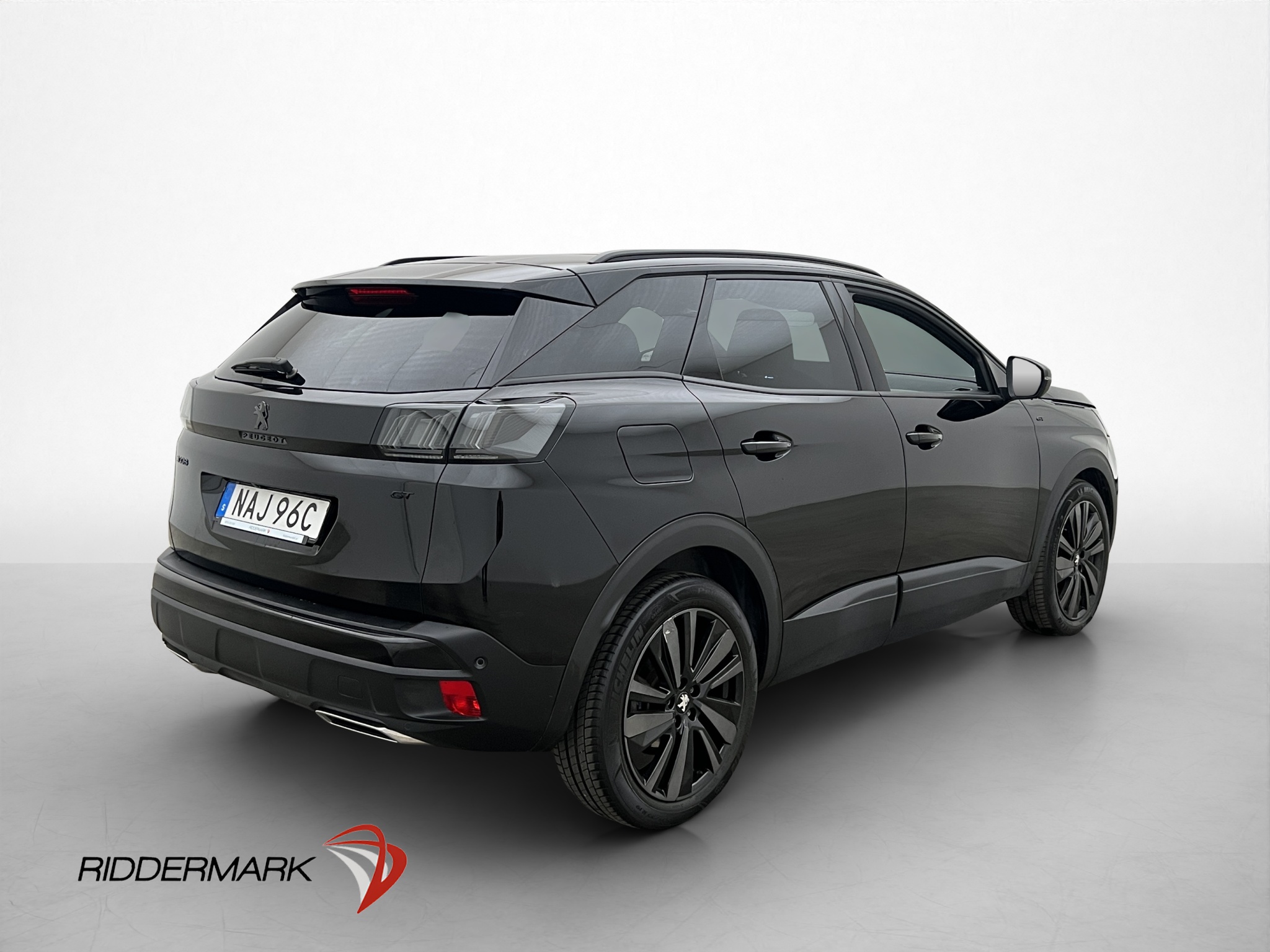 Peugeot 3008 1.2 PureTech 130 EAT, 8-trins, 131ps, 2023