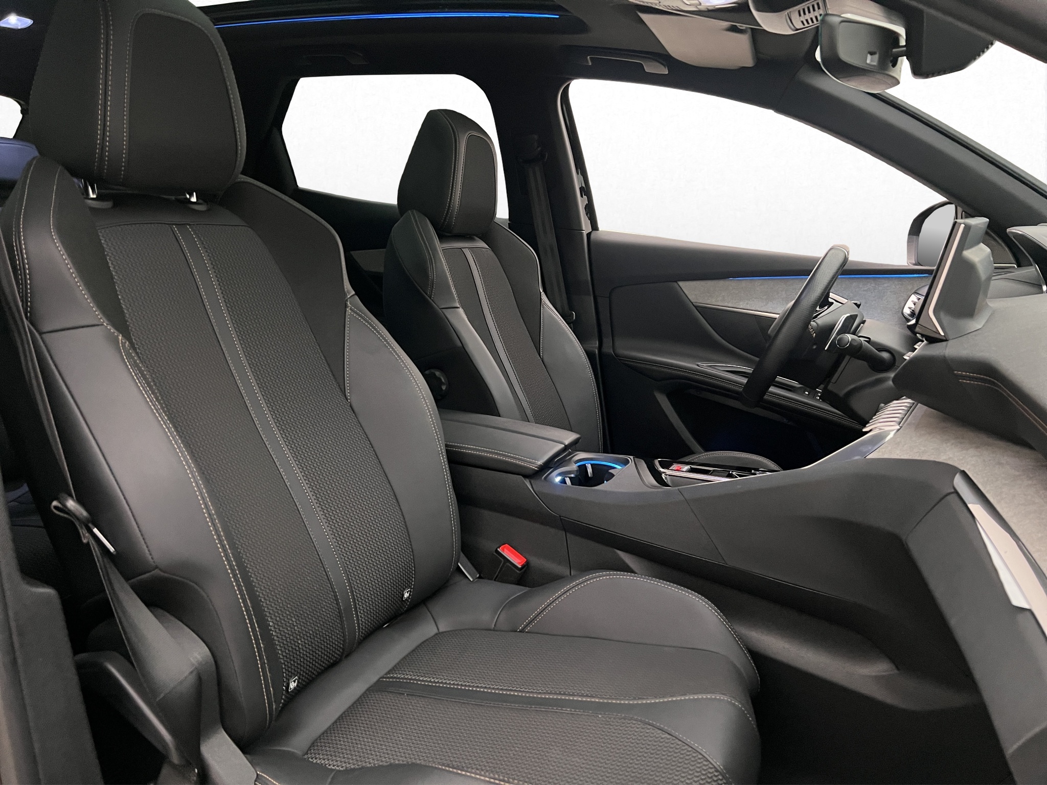 Peugeot 3008 1.2 PureTech 130 EAT, 8-trins, 131ps, 2023