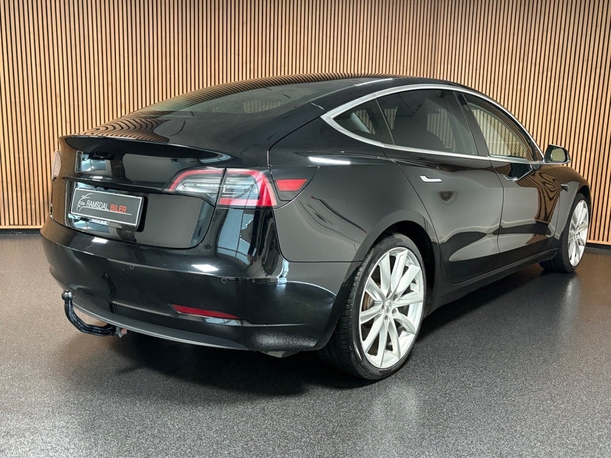 Tesla Model 3 Long Range AWD, 440ps, 2020