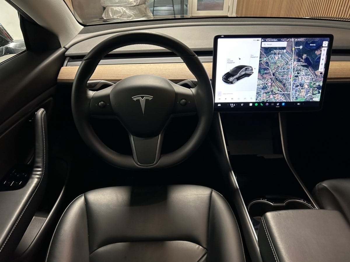 Tesla Model 3 Long Range AWD, 440ps, 2020