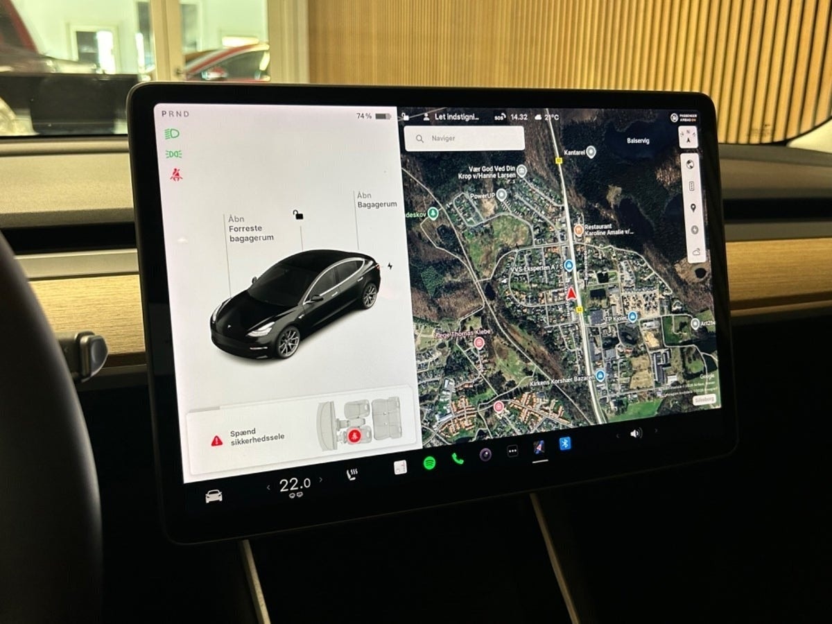 Tesla Model 3 Long Range AWD, 440ps, 2020