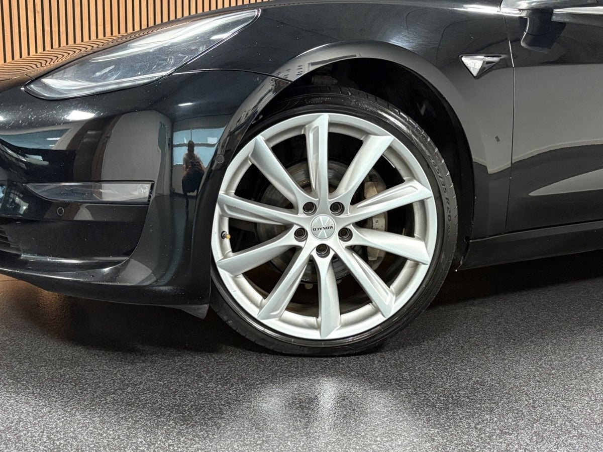Tesla Model 3 Long Range AWD, 440ps, 2020