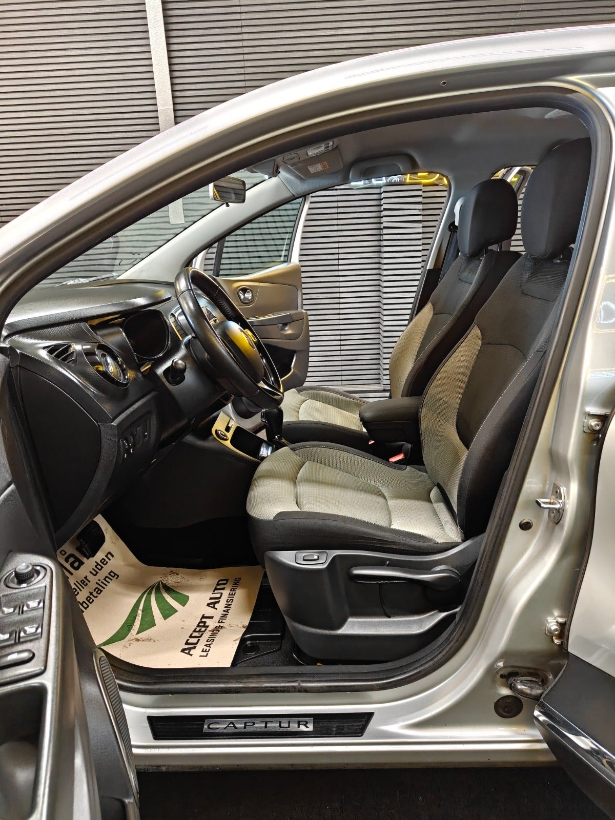 Renault Captur 1.2 TCe EDC, 6-trinn, 120hk, 2015