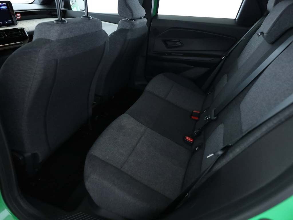 Renault 5 E-Tech 40 kWh, 122hp, 2025
