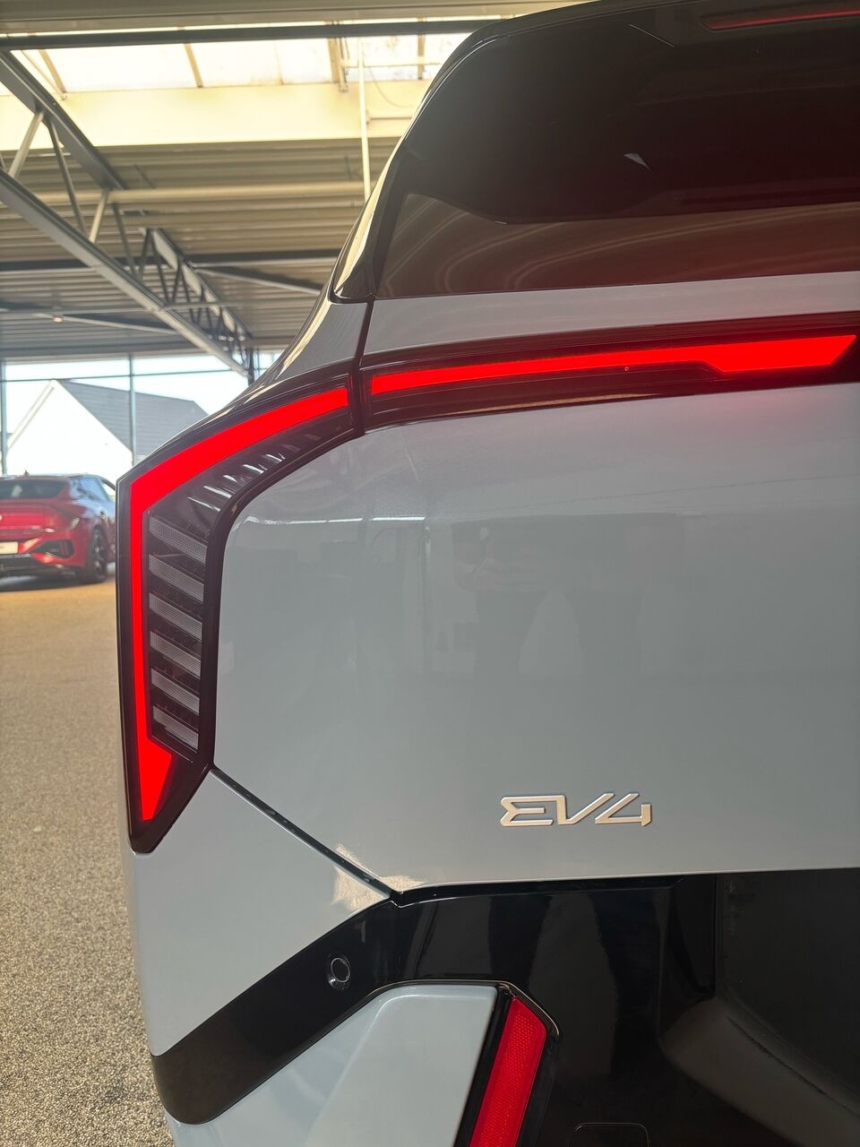 Kia EV4 Long Range, 204ps, 2026