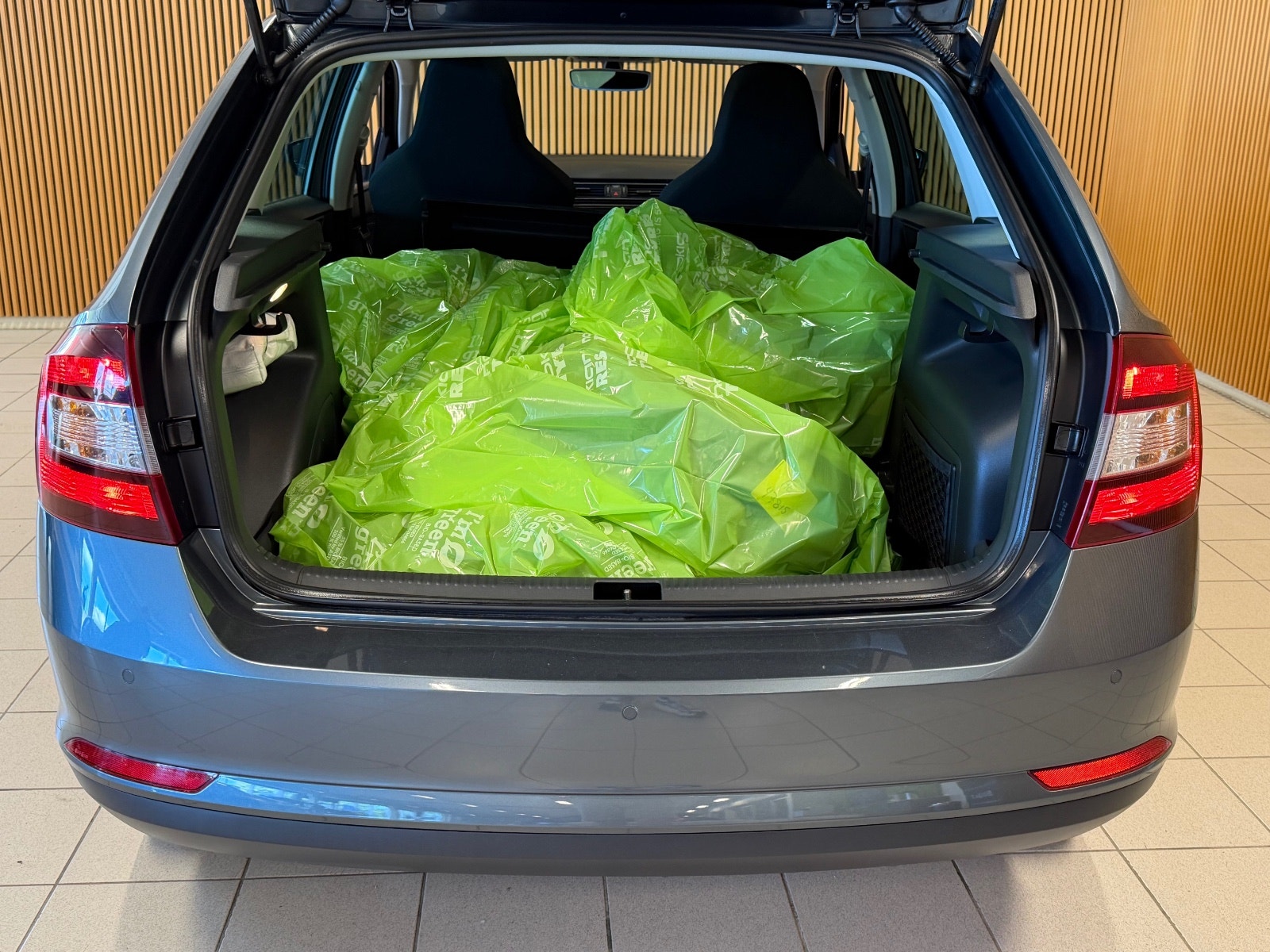 Škoda Rapid Spaceback 1.2 TSI DSG Sequential, 7-trins, 90ps, 2016