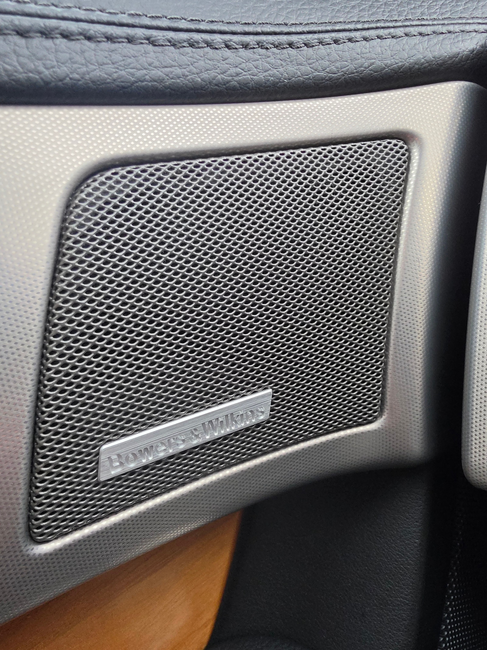 Jaguar XF 2.7 V6 Automatic, 207hp, 2009
