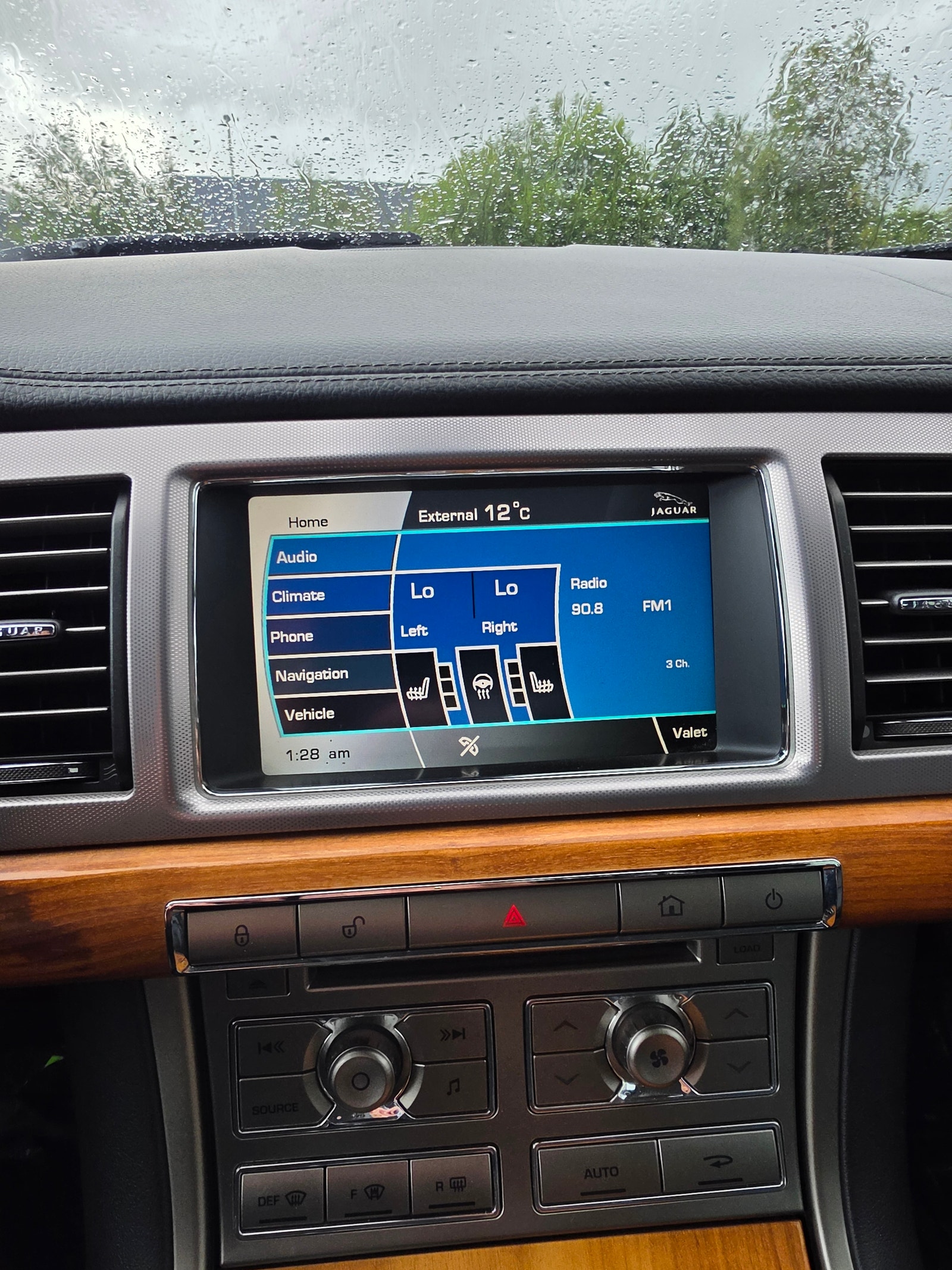 Jaguar XF 2.7 V6 Automatic, 207hp, 2009