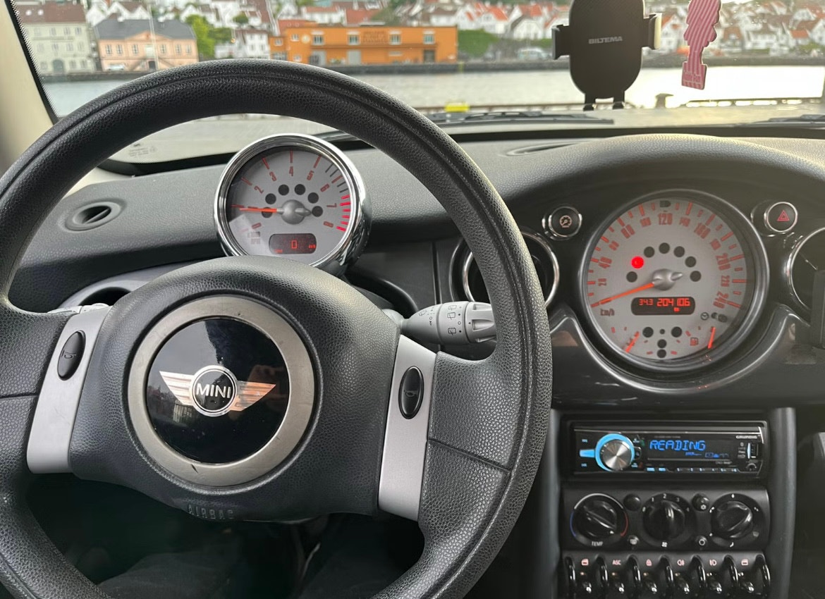 MINI One Manual, 5-trins, 90ps, 2006