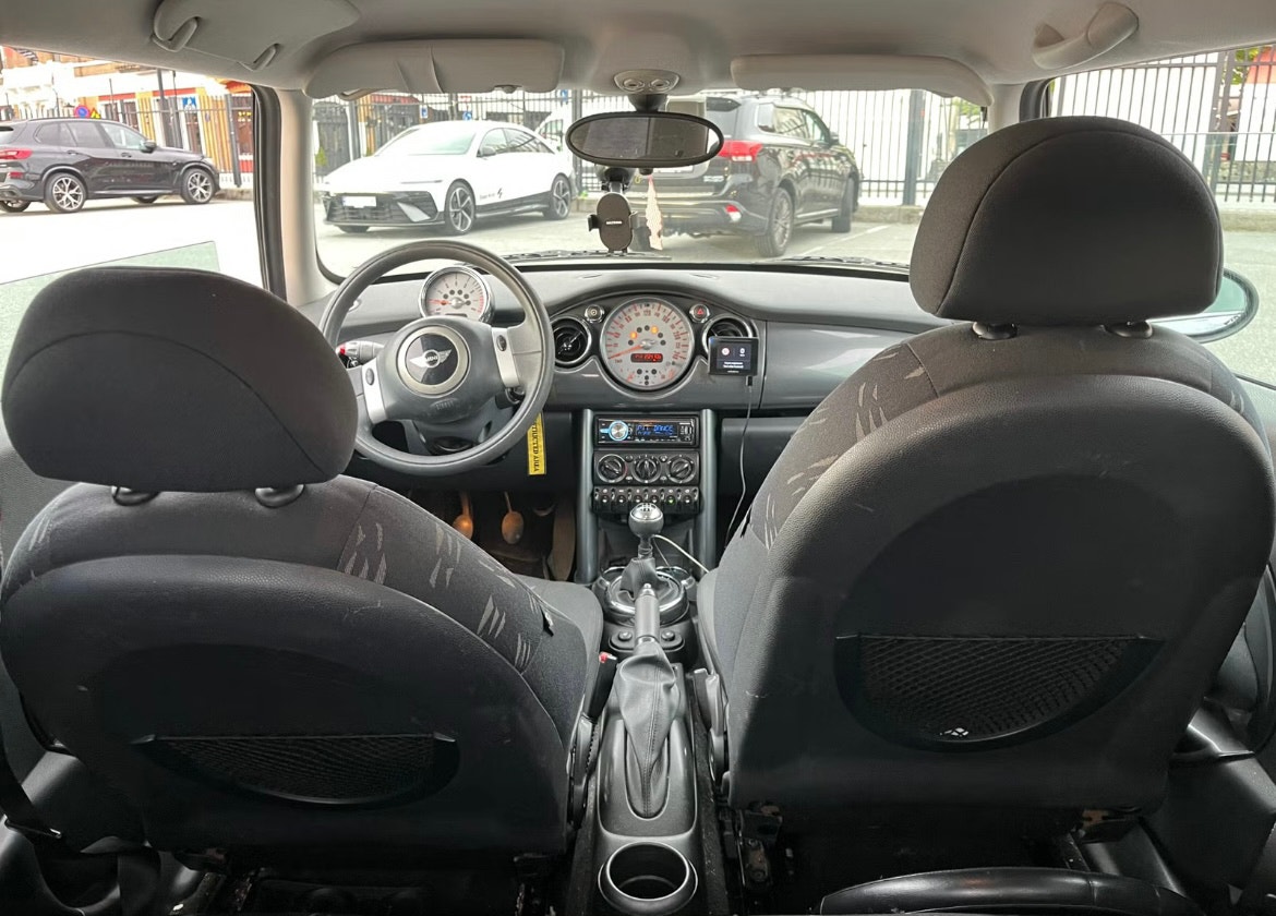 MINI One Manual, 5-trins, 90ps, 2006